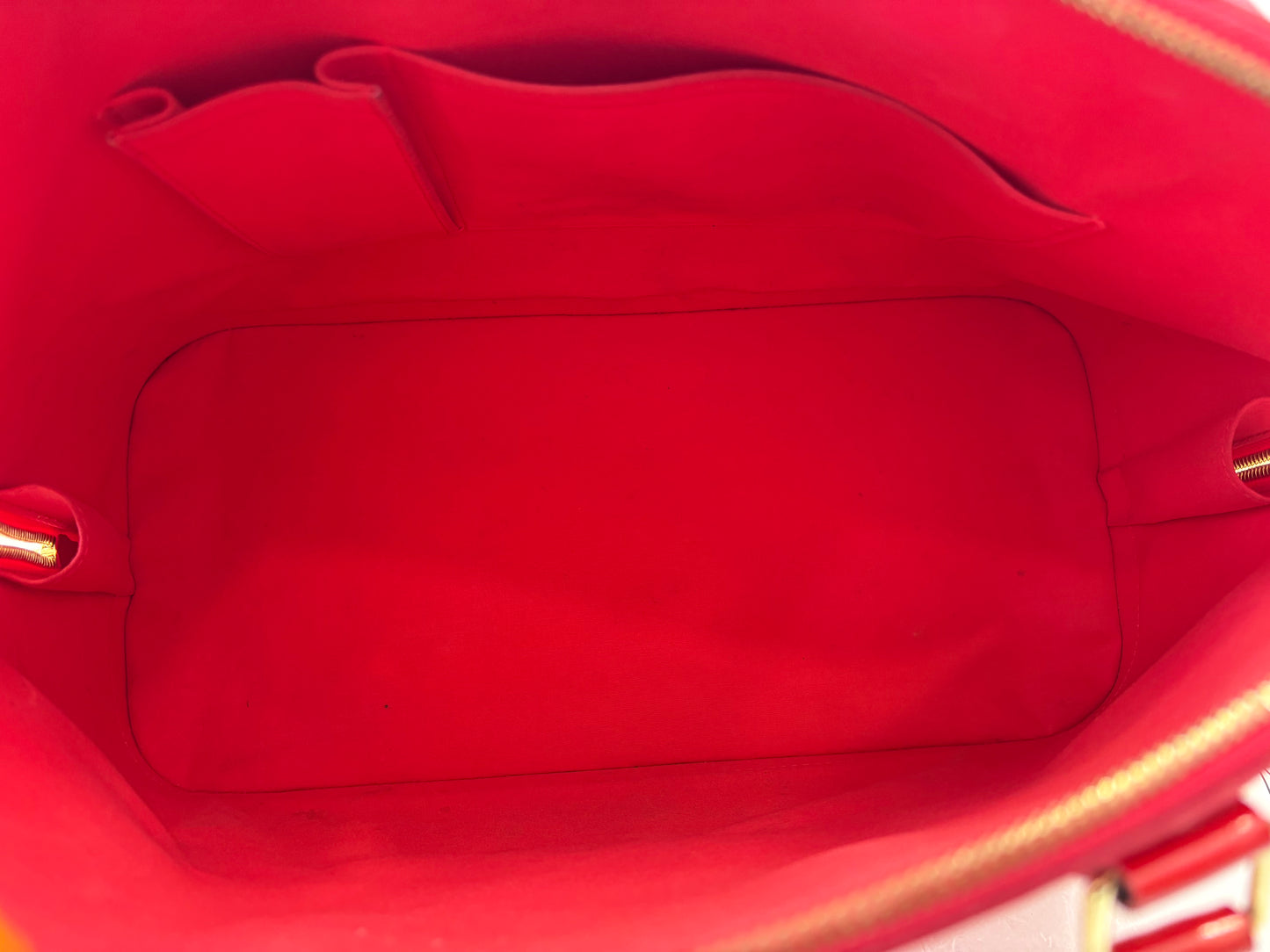 382833 - Louis Vuitton Alma GM