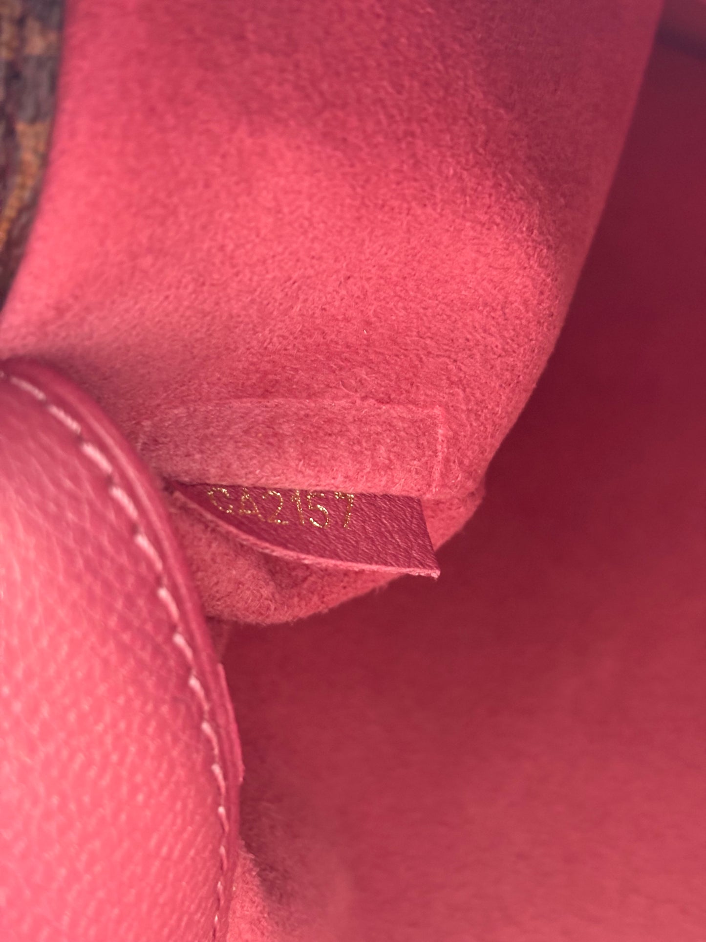 382993 - Louis Vuitton Pallas
