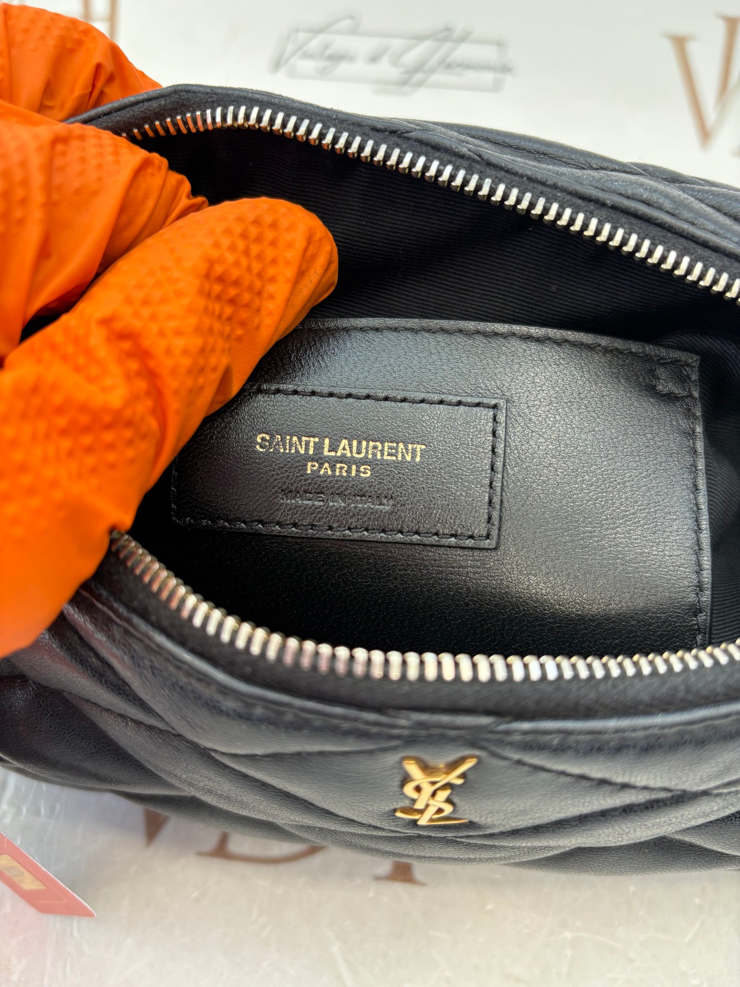 383594 - Saint Laurent Sade