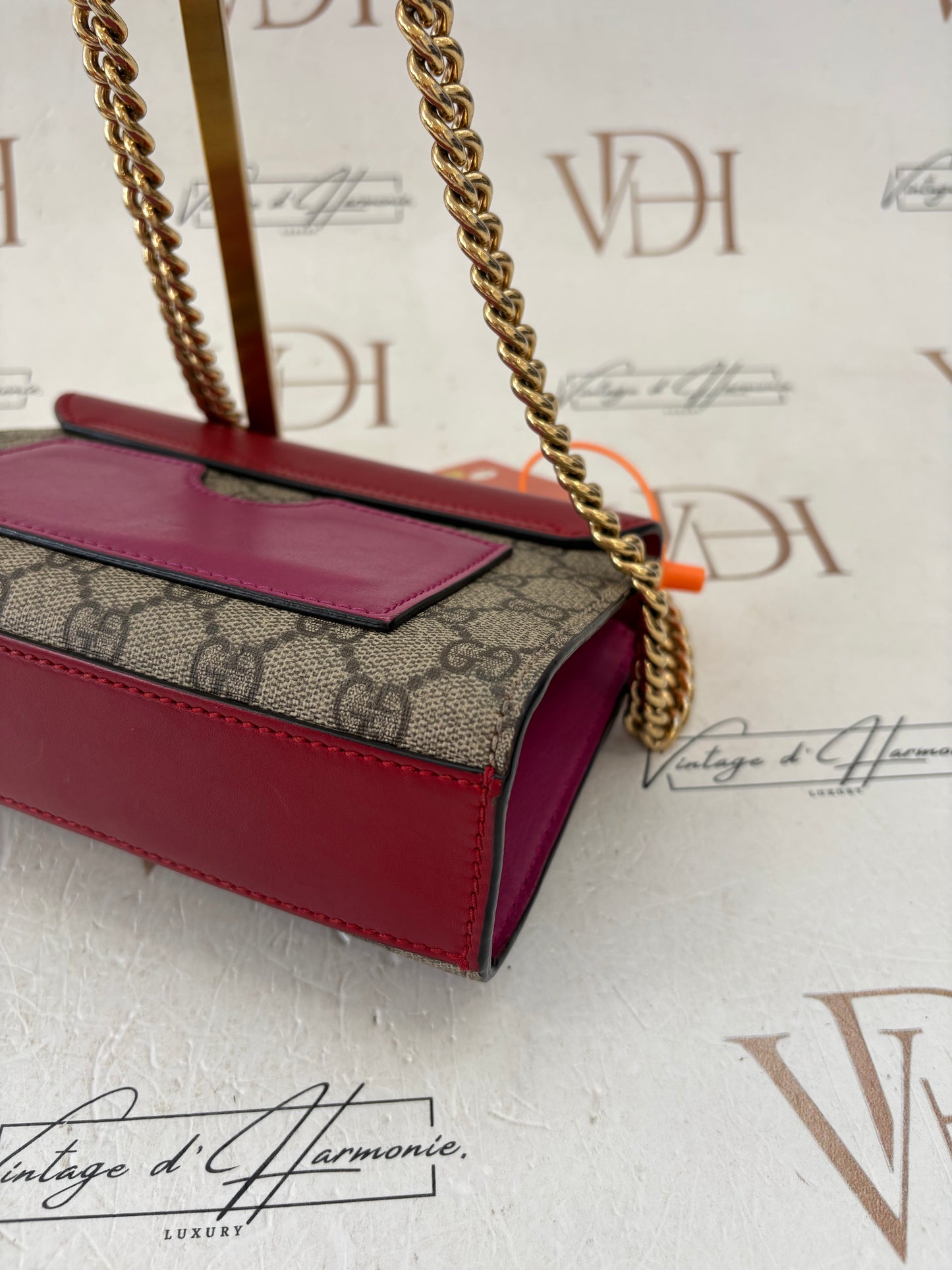 201451 - Gucci Padlock