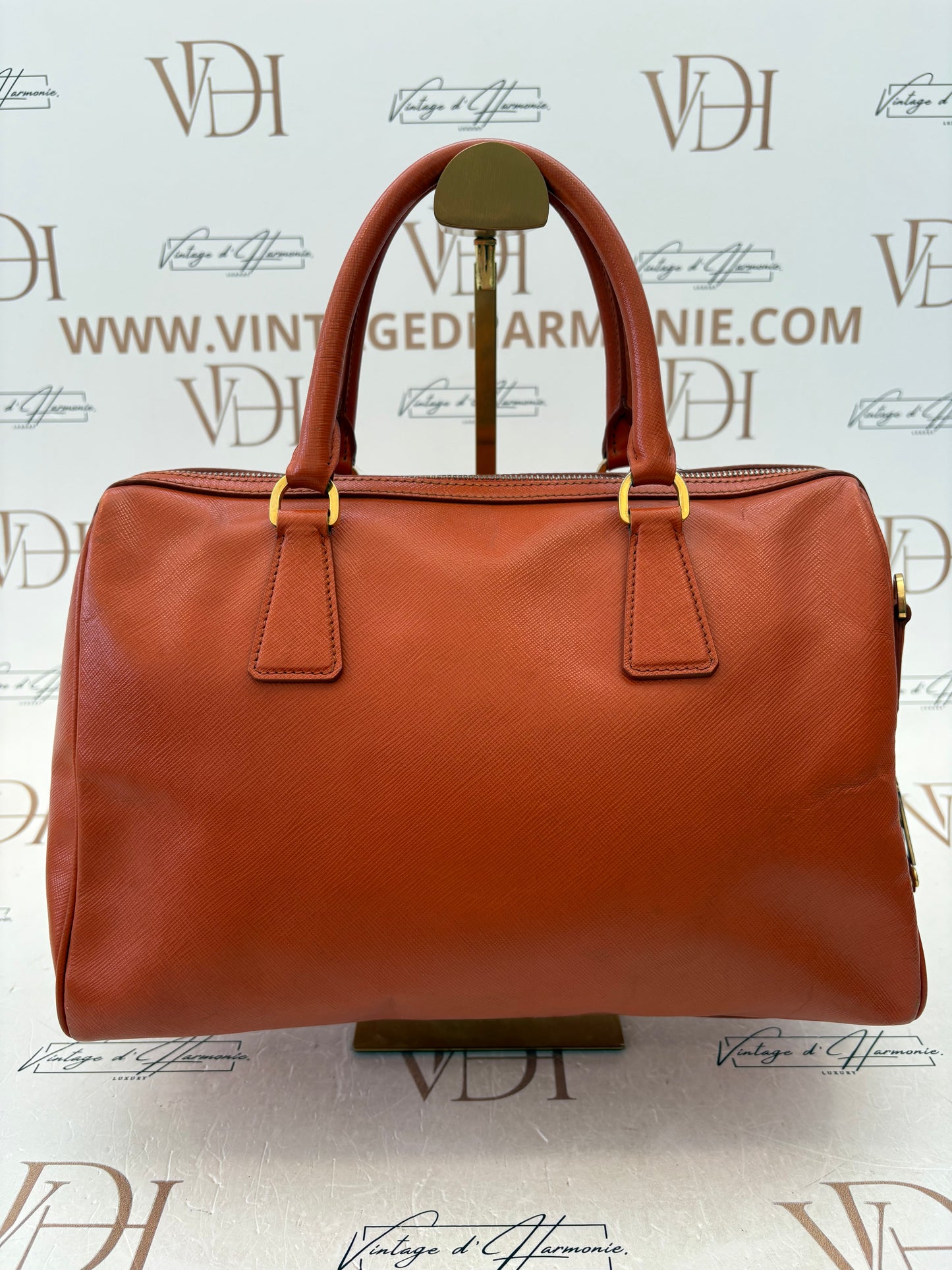 383520 - Prada Orange