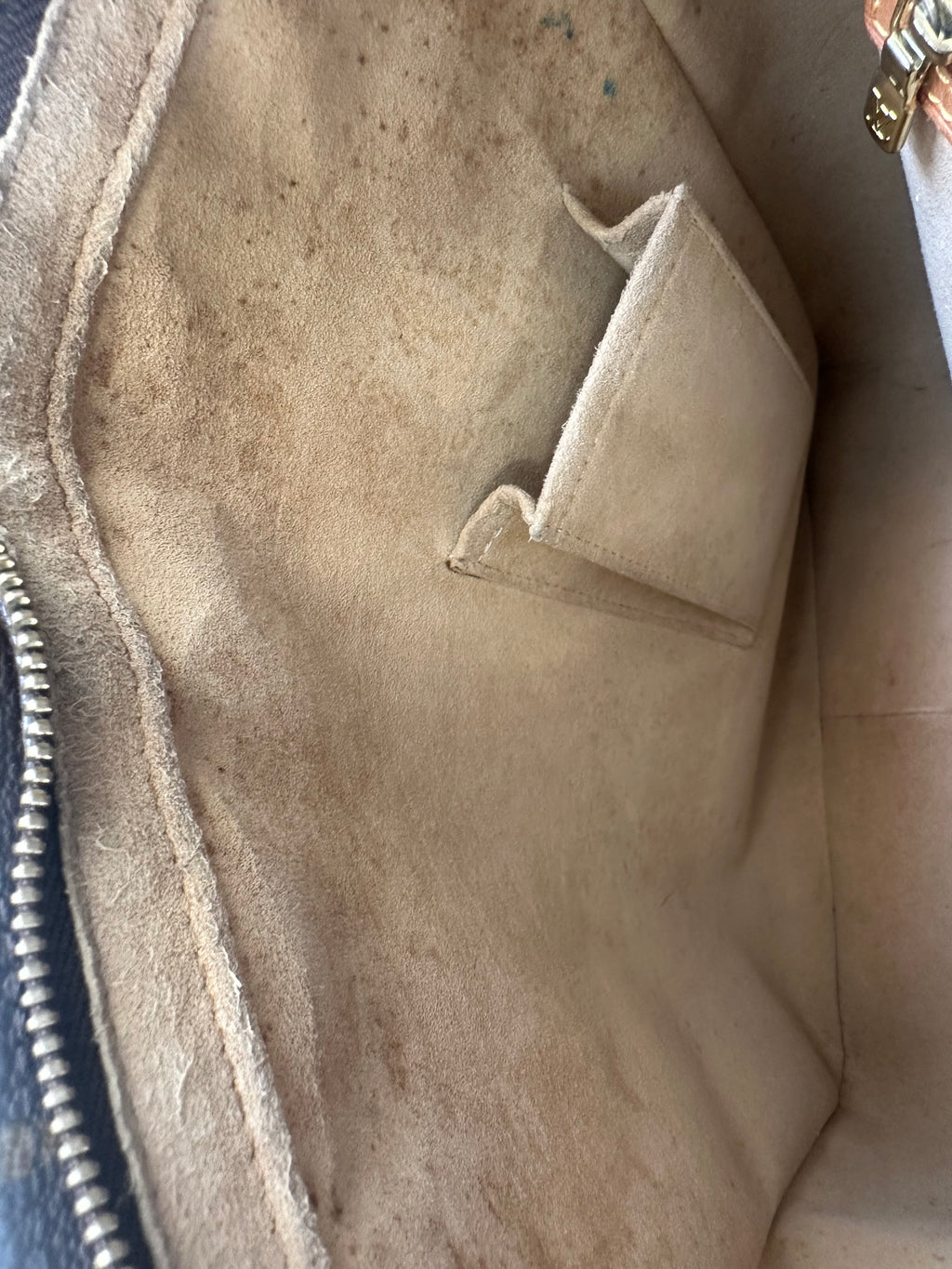 Louis Vuitton Looping GM