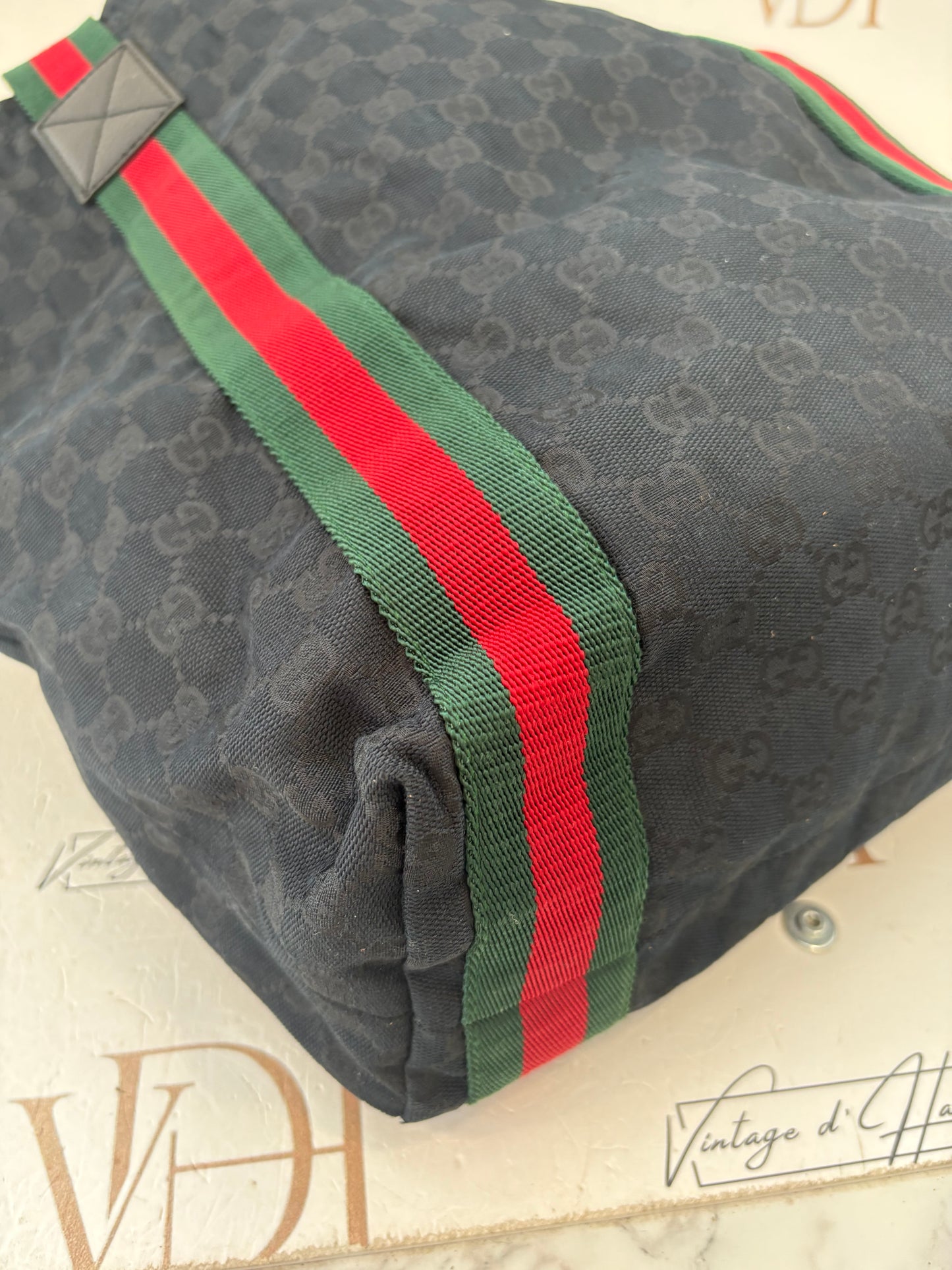 201323 - Gucci Tote