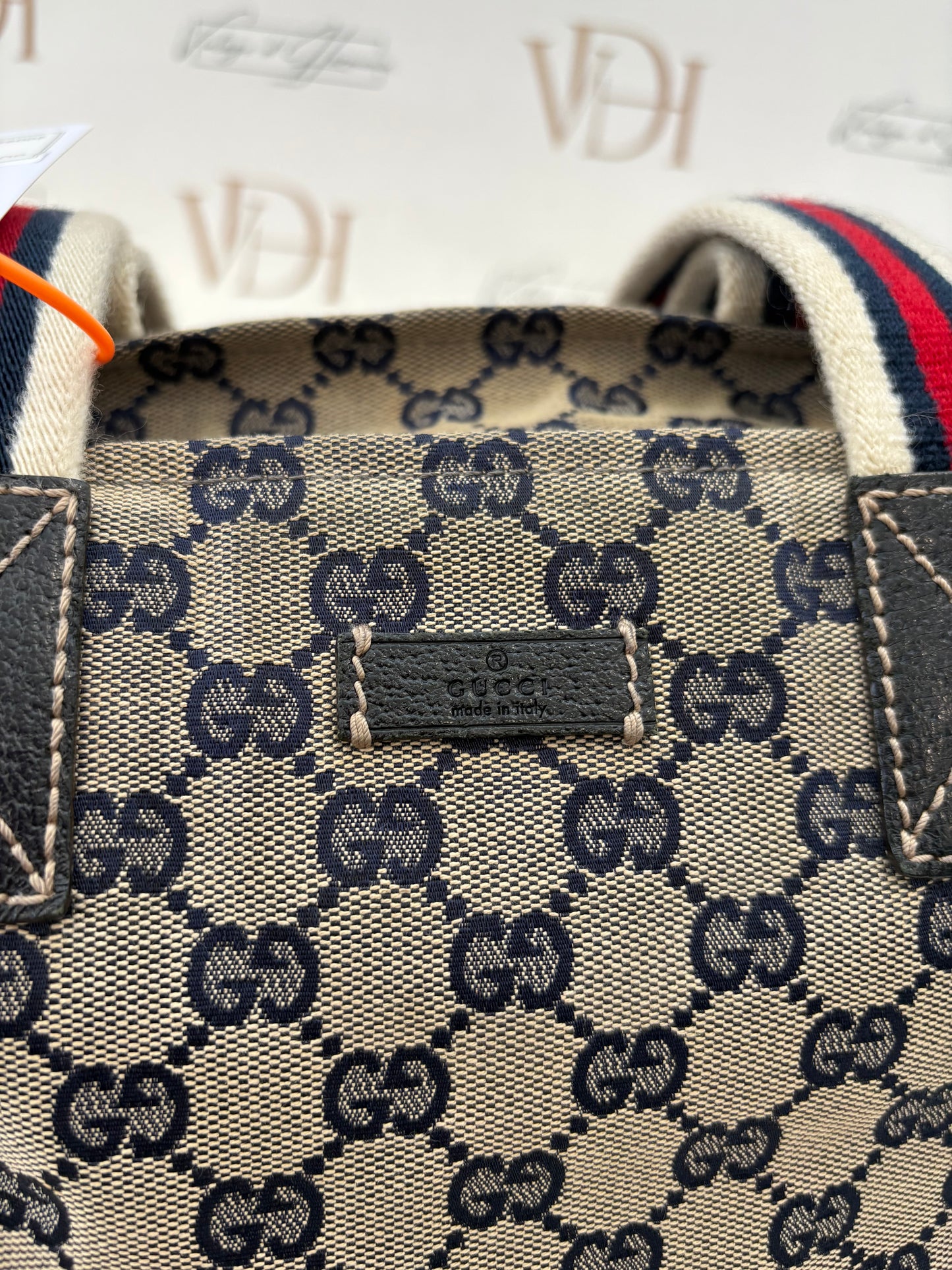 200951 - Gucci