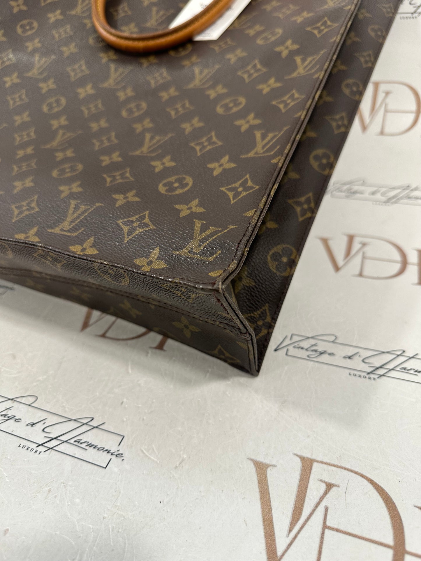 018786 - Louis Vuitton Sac Plat