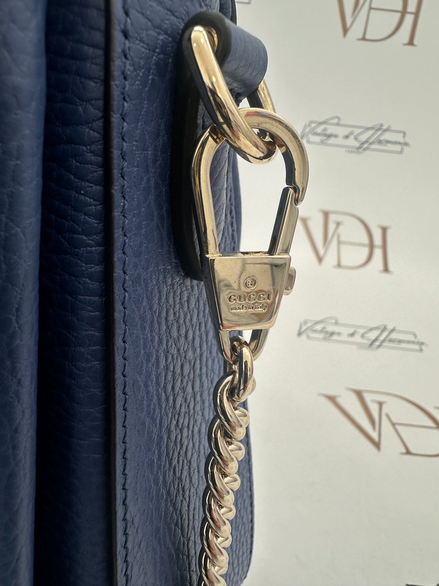 016765 - Gucci Interlocking