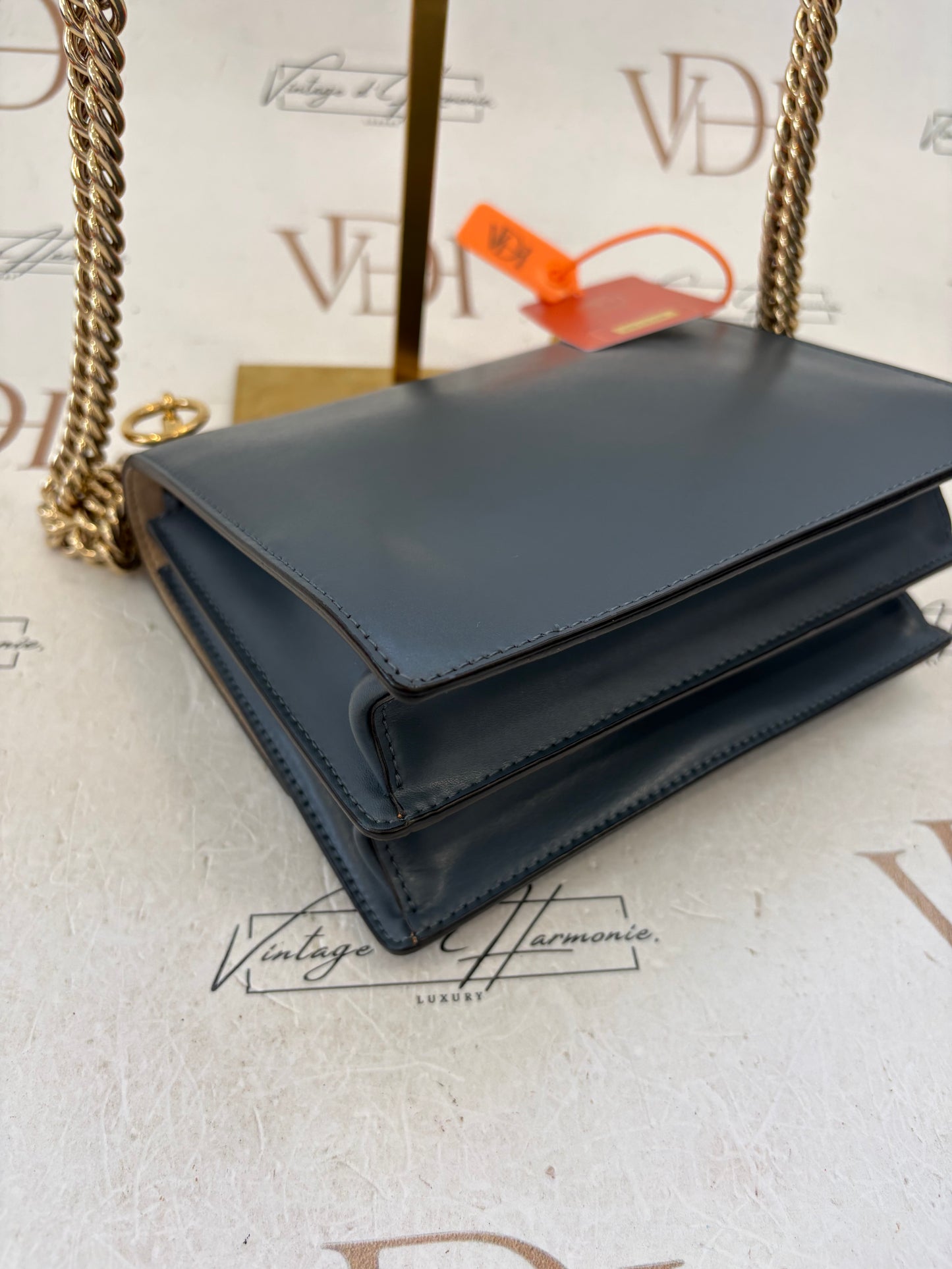 201539 - Fendi Kan