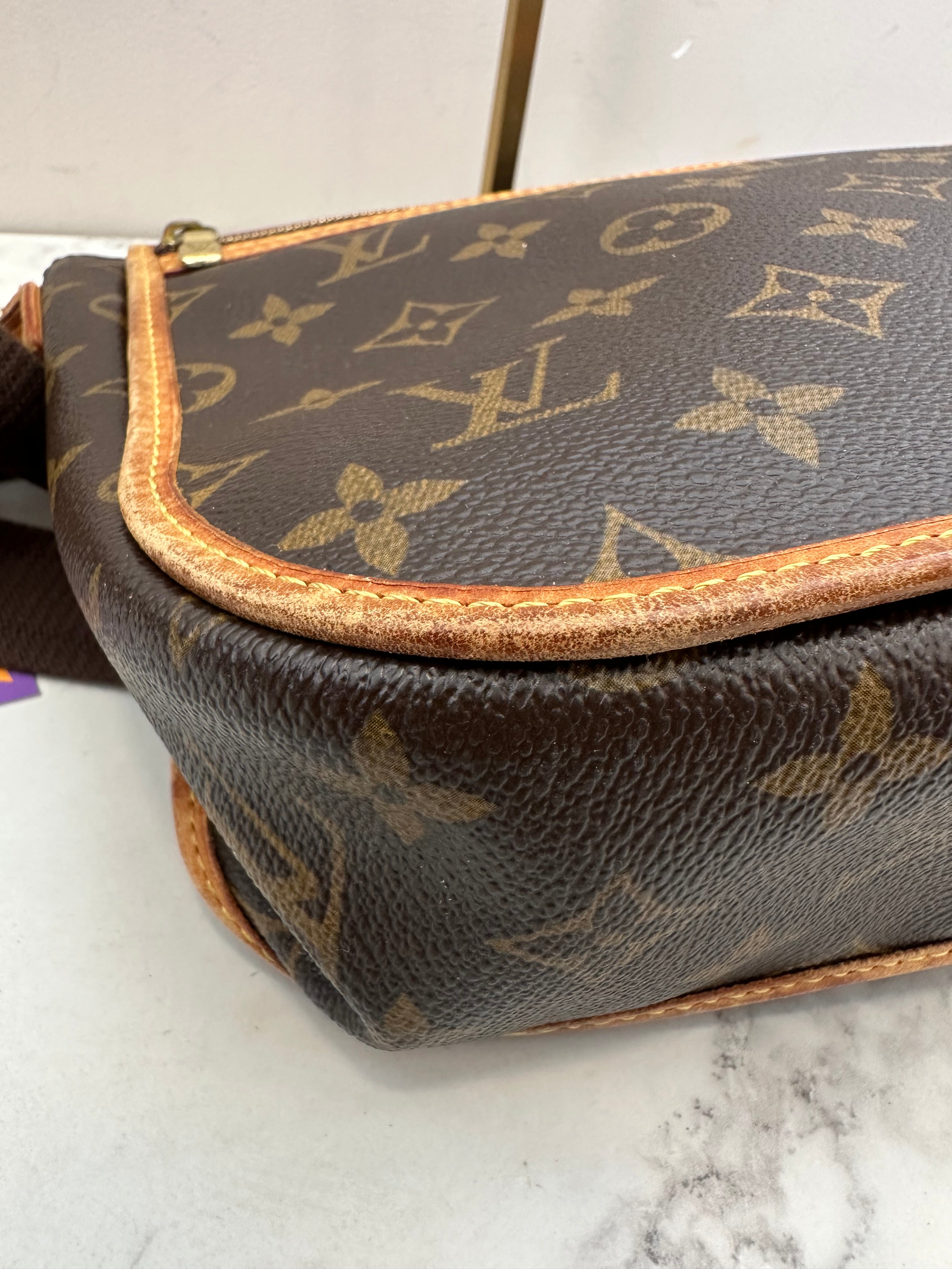 Louis Vuitton Messenger Bosphore