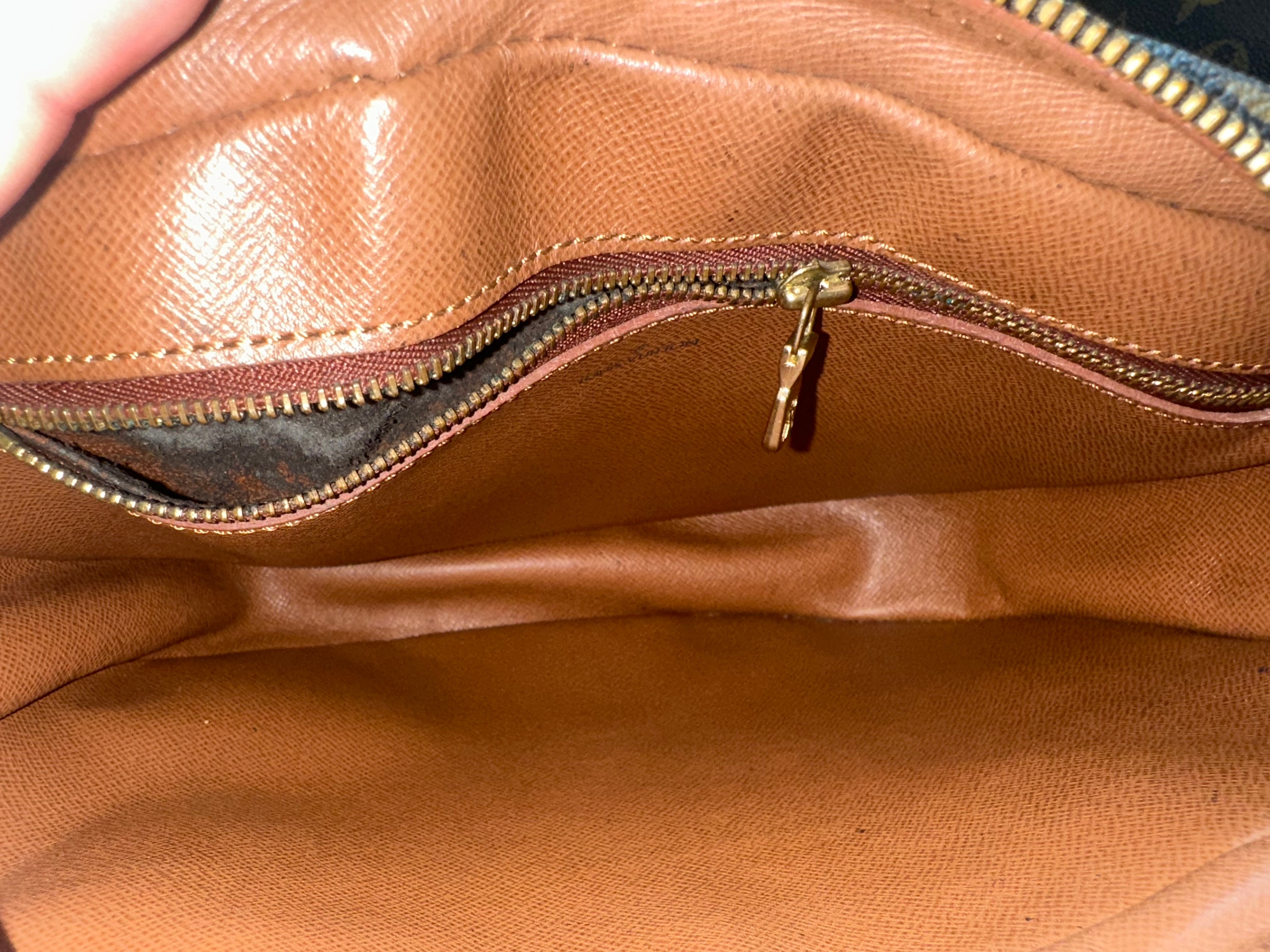 Louis Vuitton Jeune Fille MM