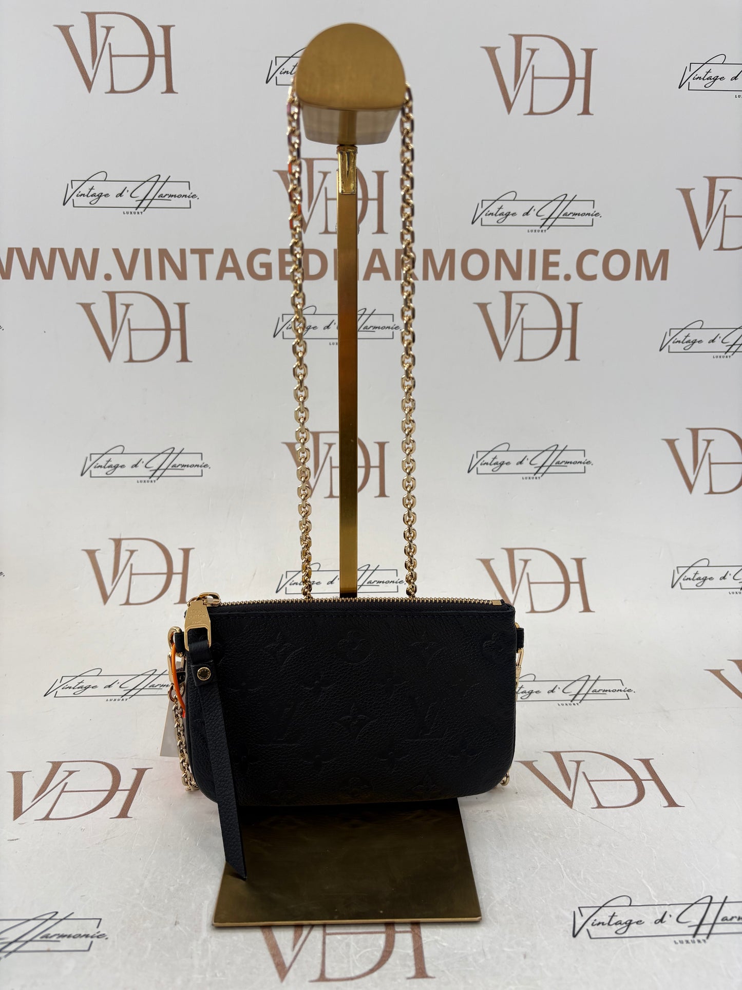 018828 - Louis Vuitton Pochette Mini