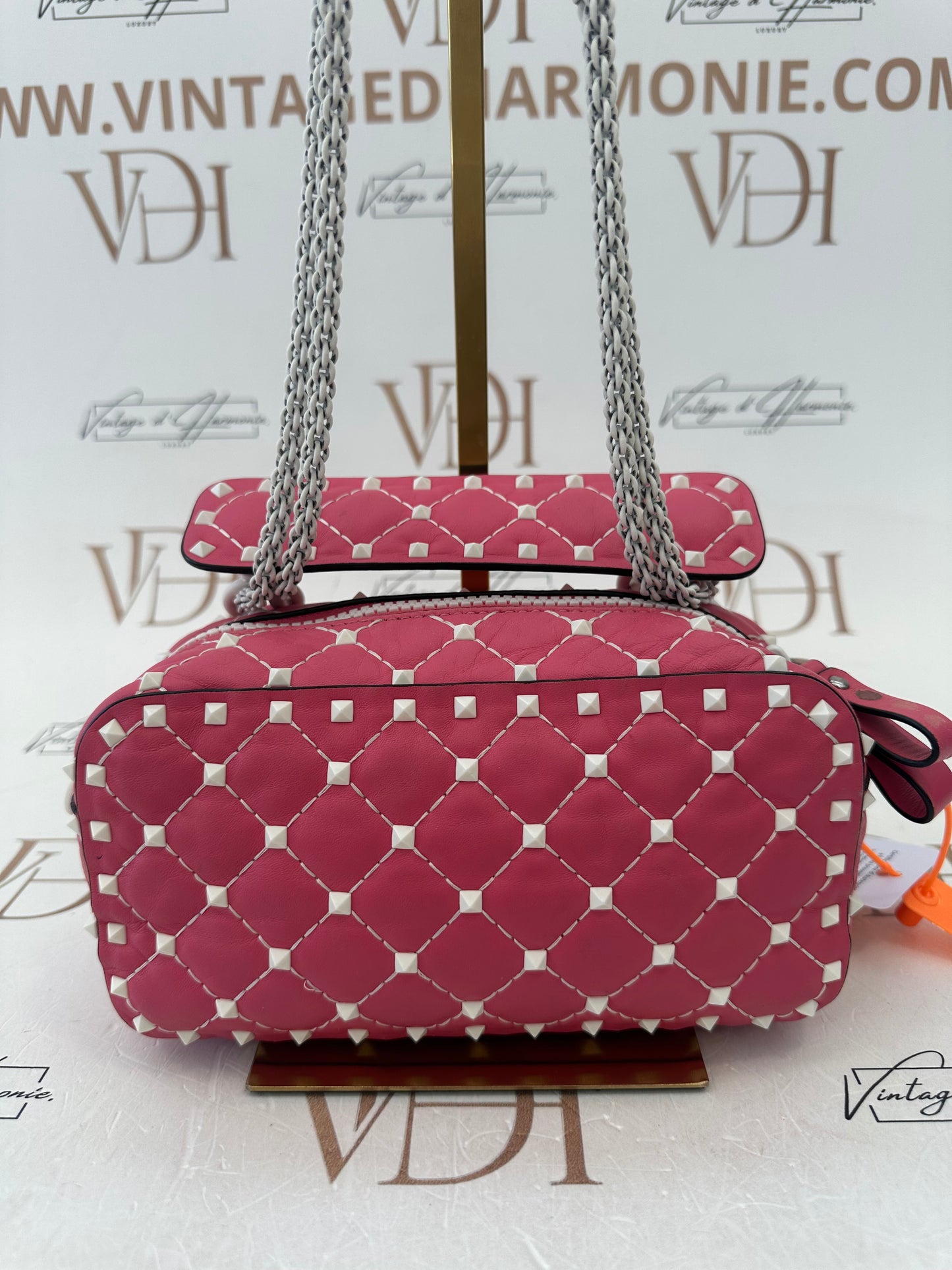 382349 - Valentino Rockstud