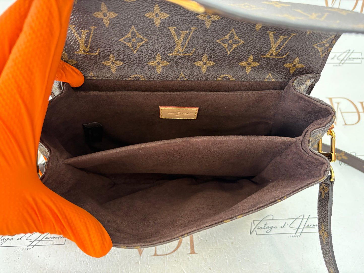 200885 - Louis Vuitton Metis