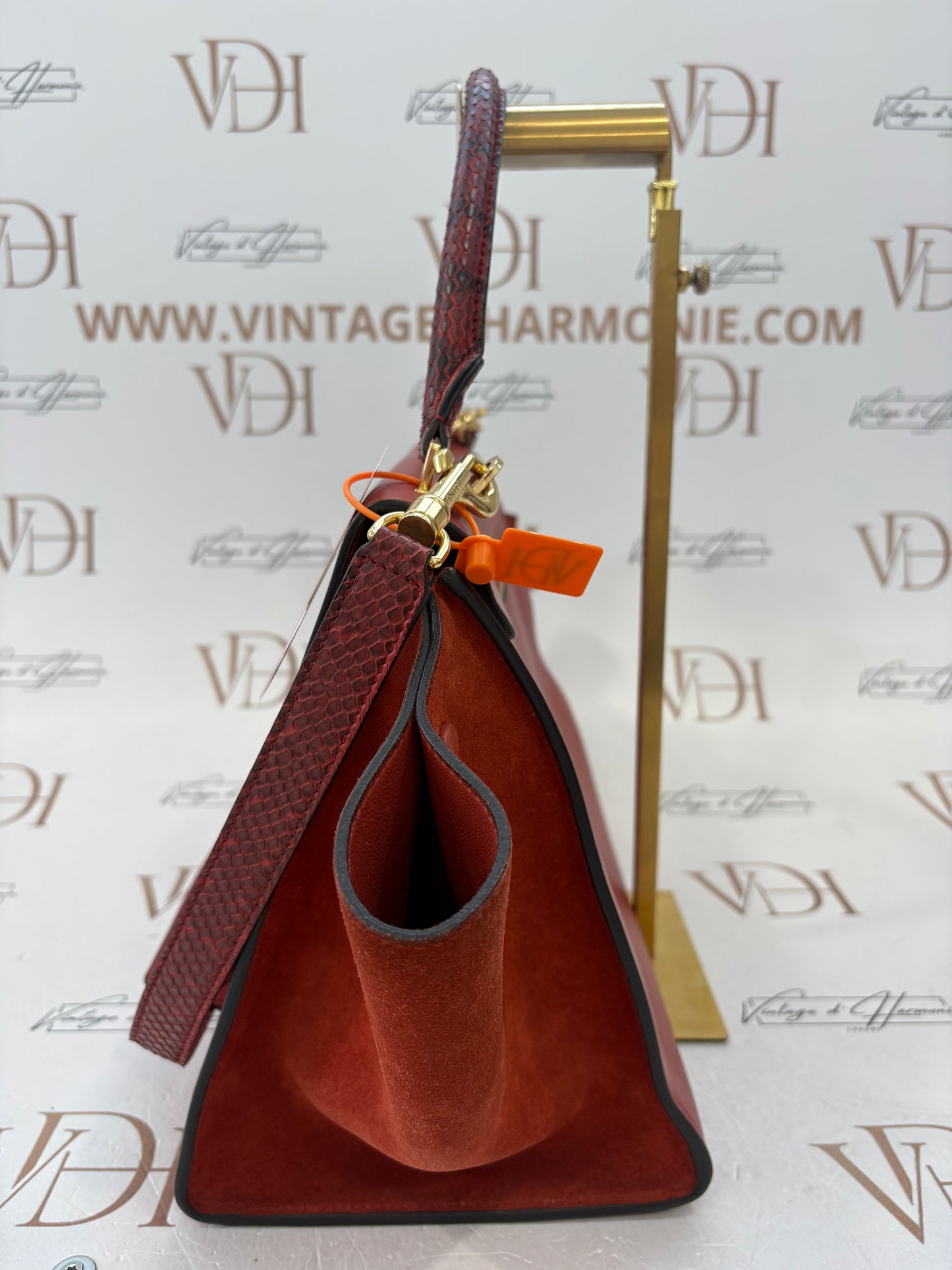 383239 - Céline Trapeze