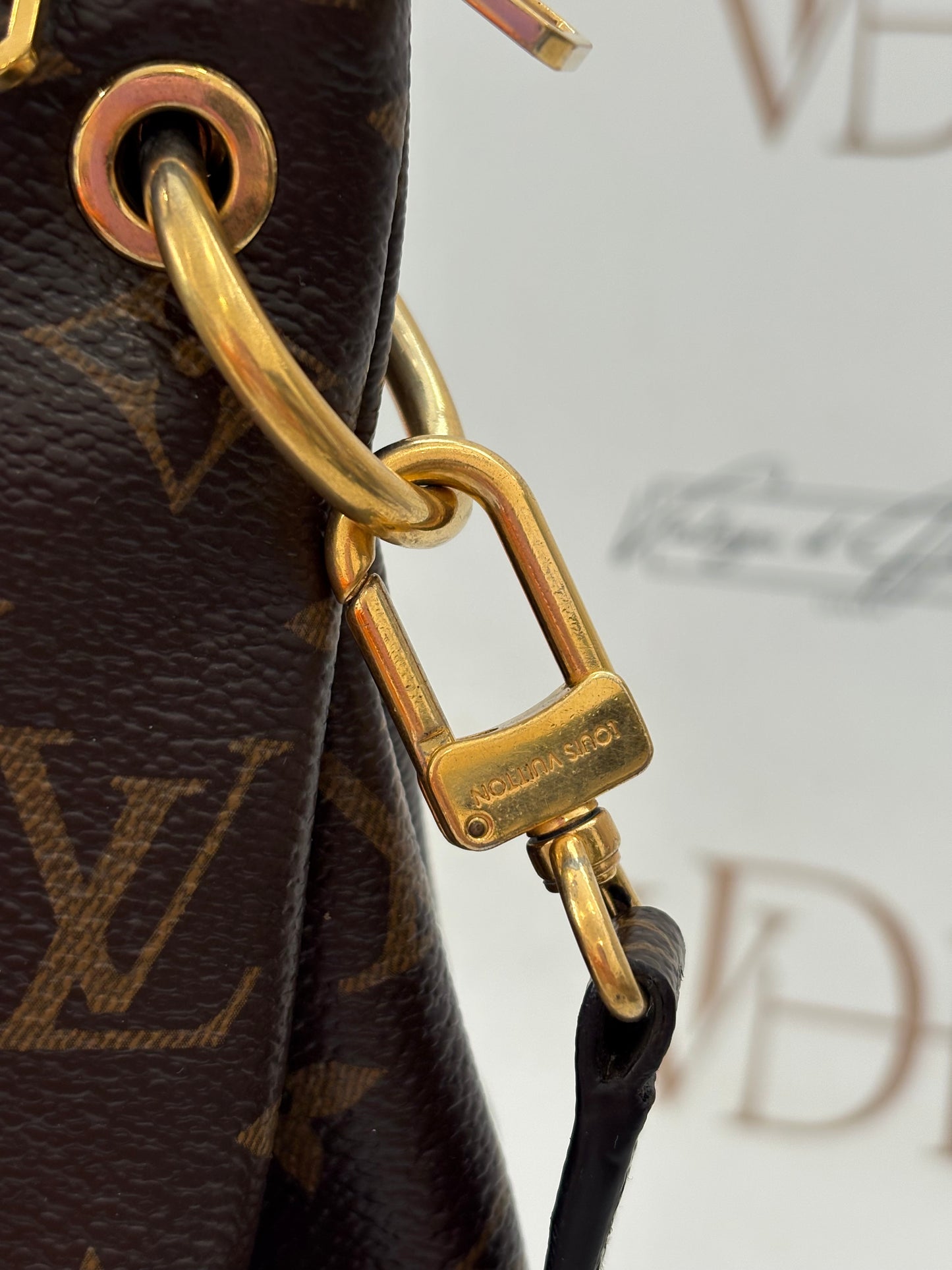 201545 - Louis Vuitton Pallas BB