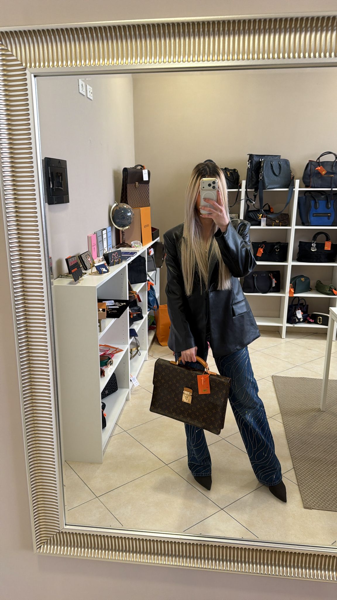 017809 - Louis Vuitton Robusto 1 Briefcase
