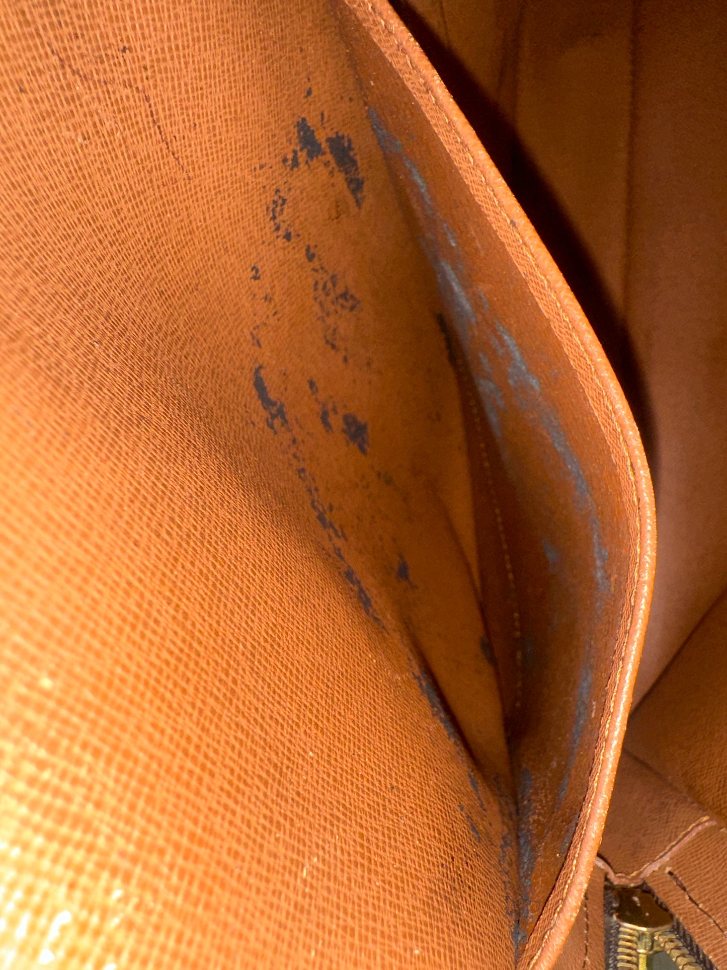 Louis Vuitton Porte Documents Voyage