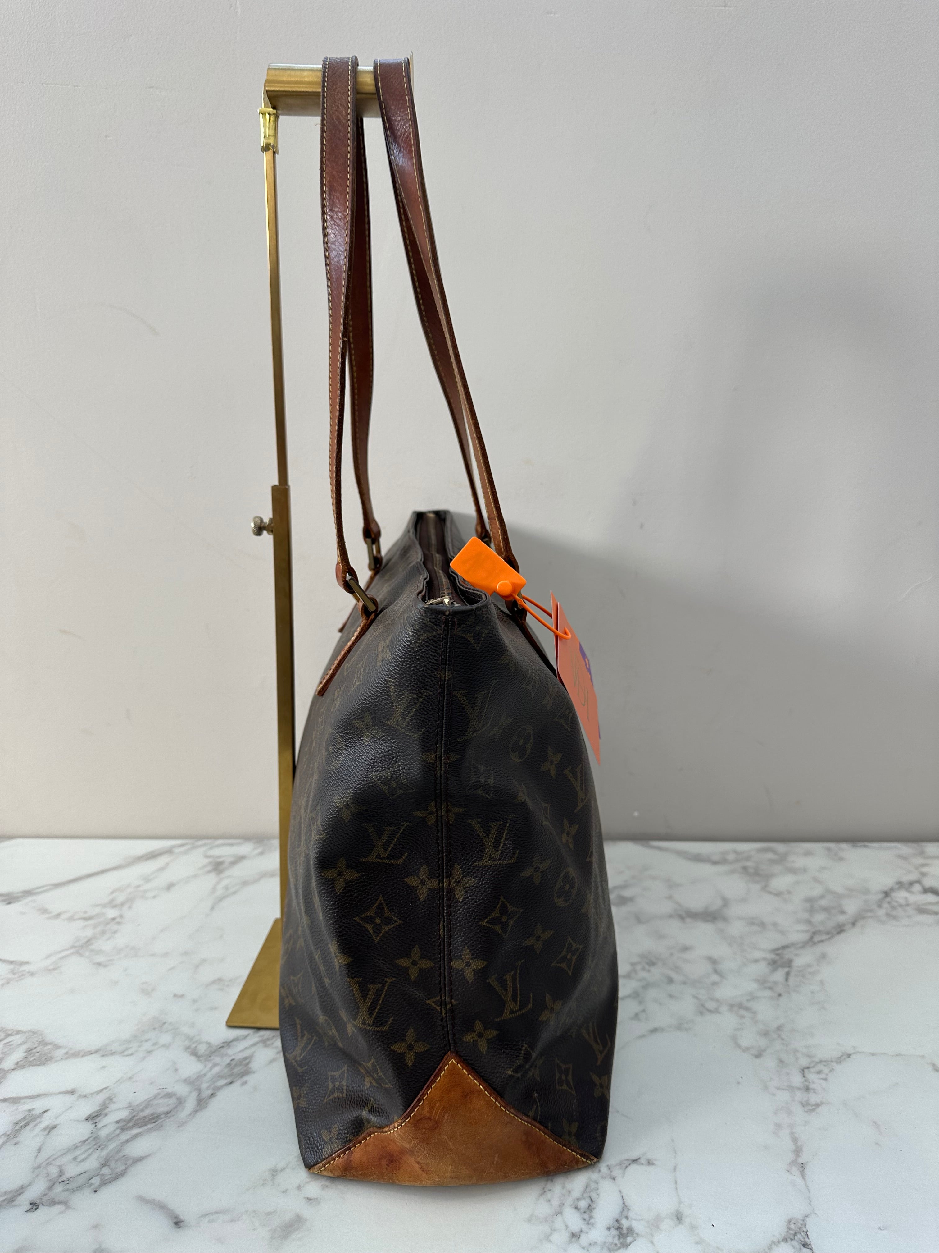 Louis Vuitton Cabas mezzo