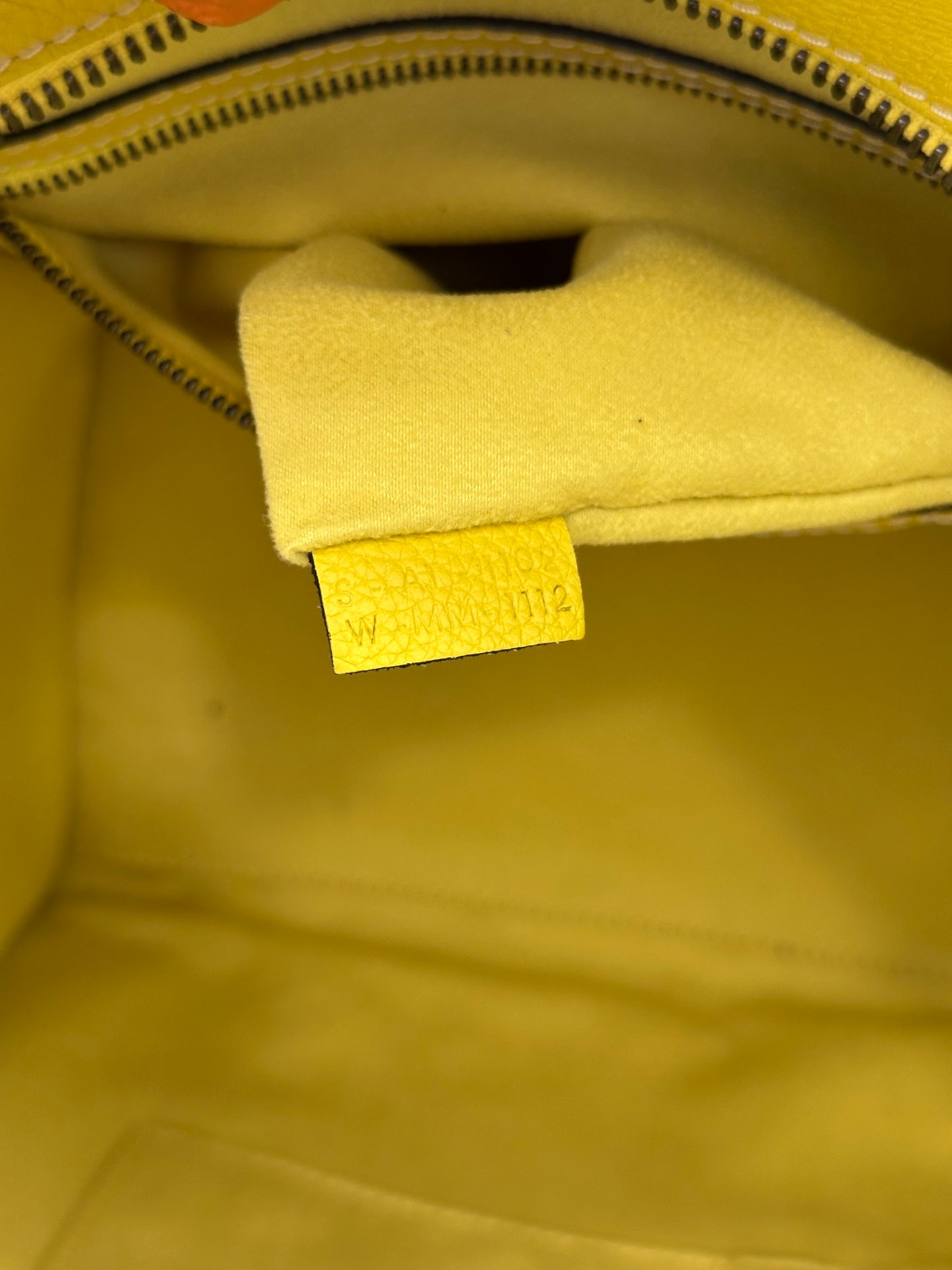 384126 - Céline Luggage