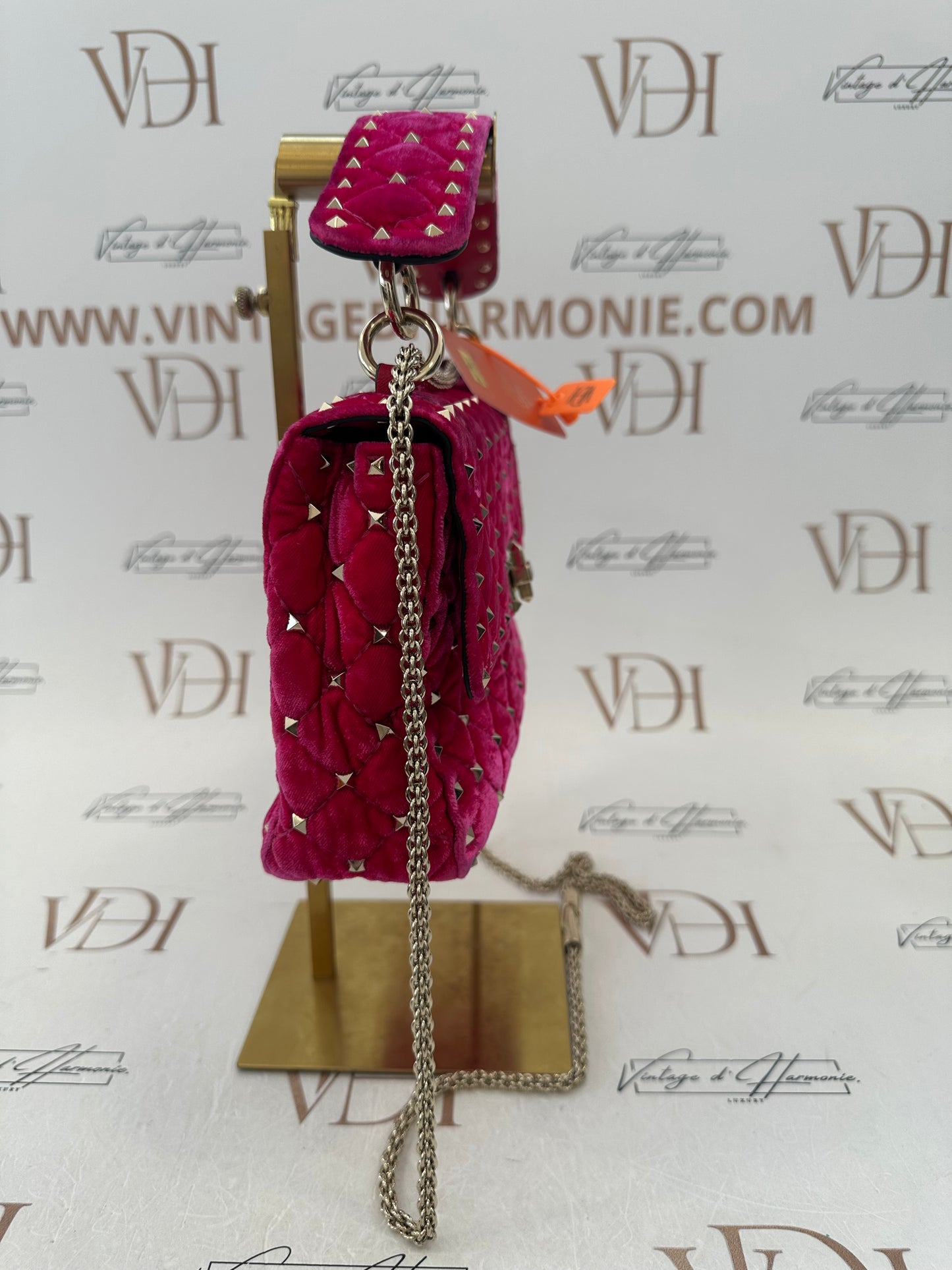 383138 - Valentino Rockstud