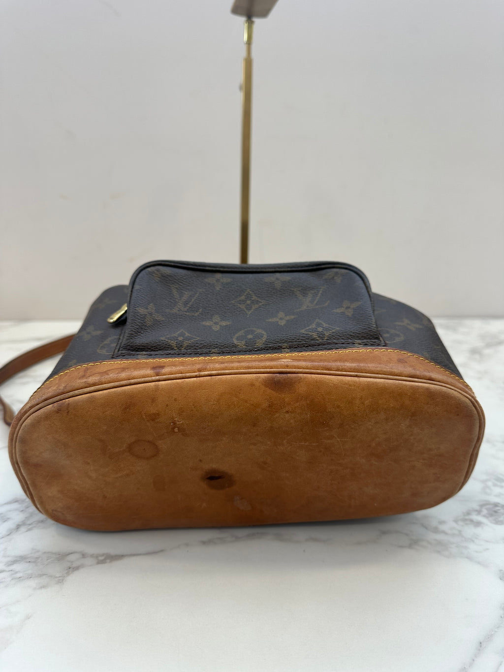 Louis Vuitton Montsouris MM