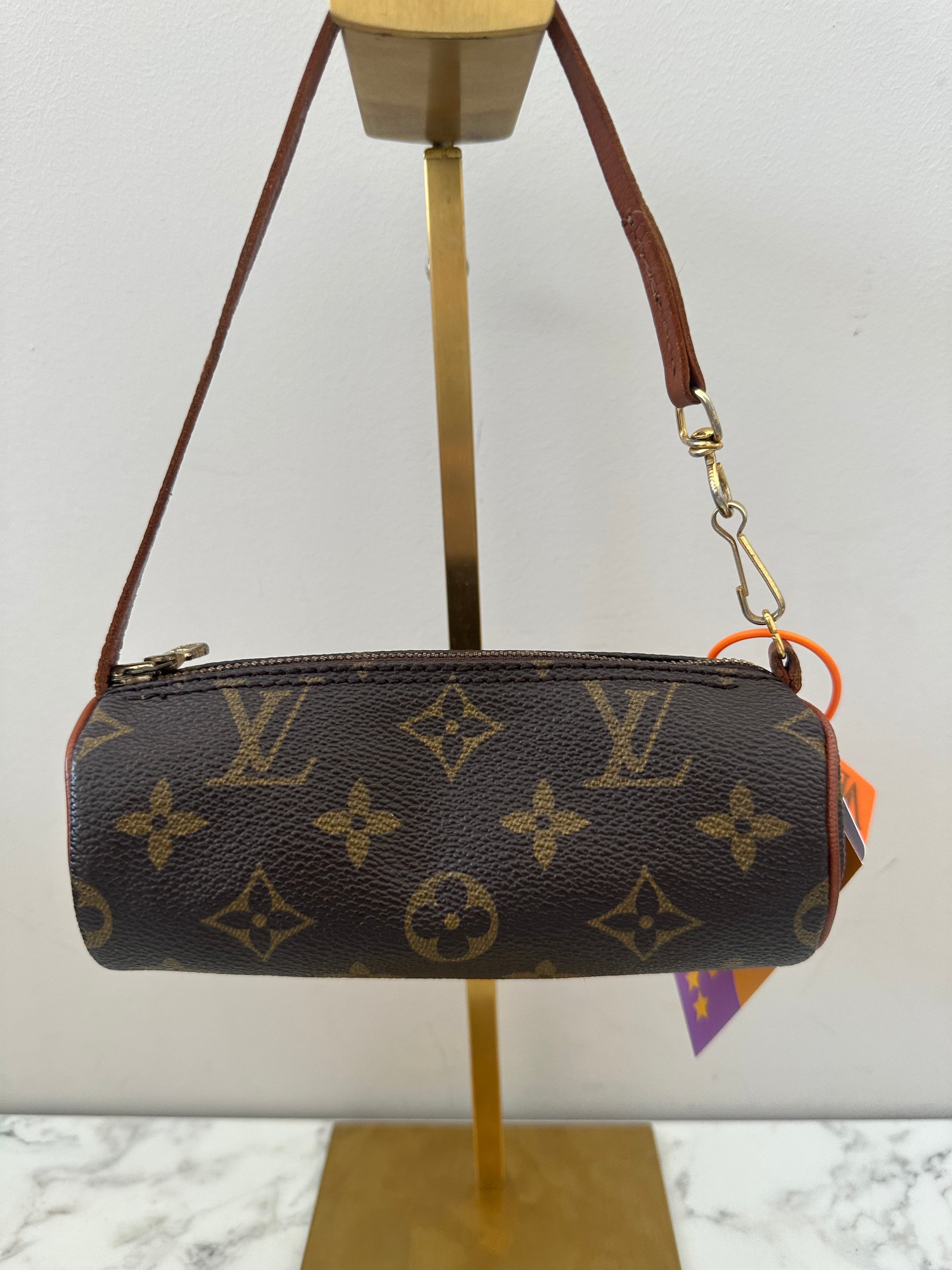 Louis Vuitton Papillon Pouch