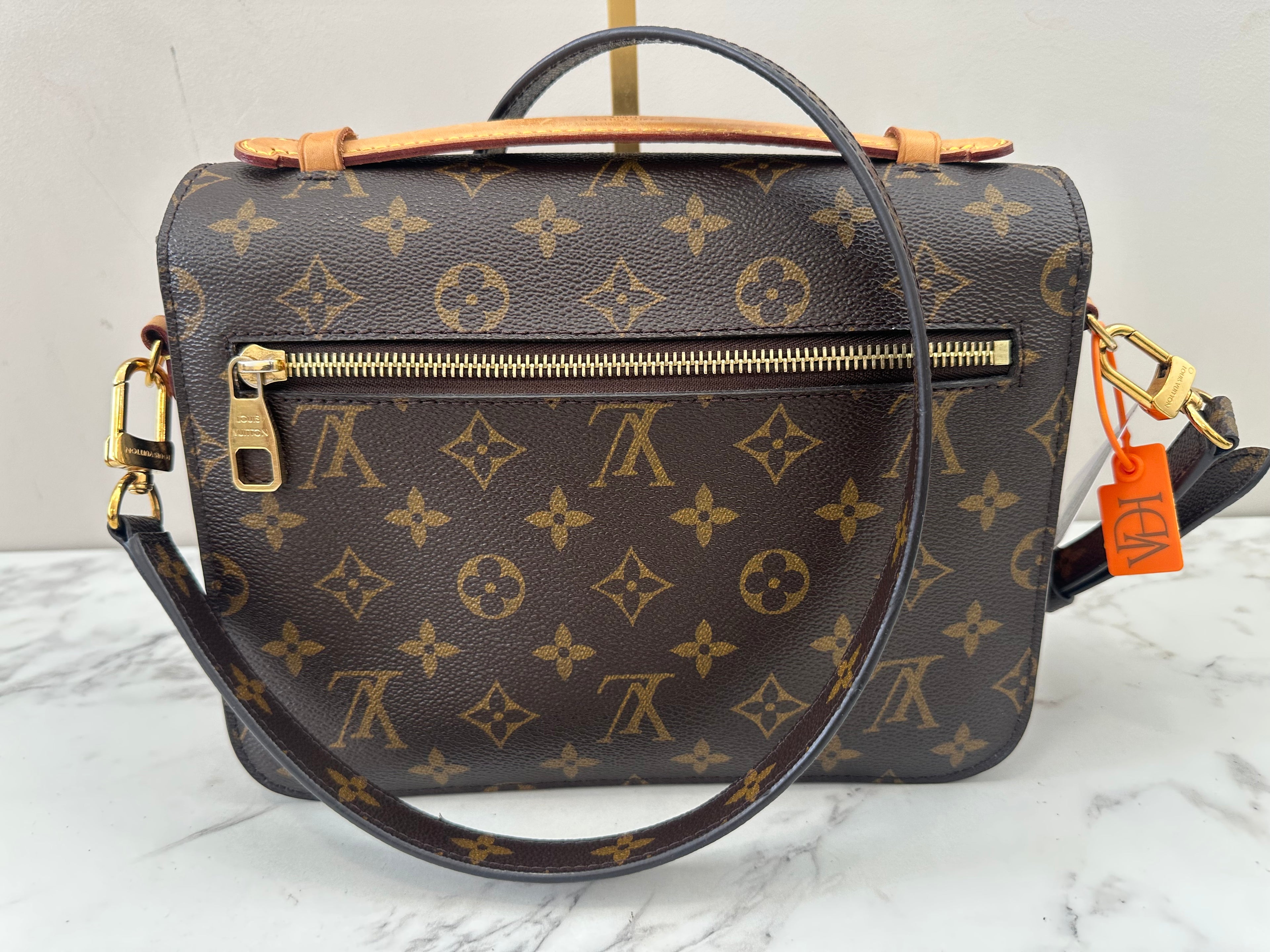 Louis Vuitton Metis