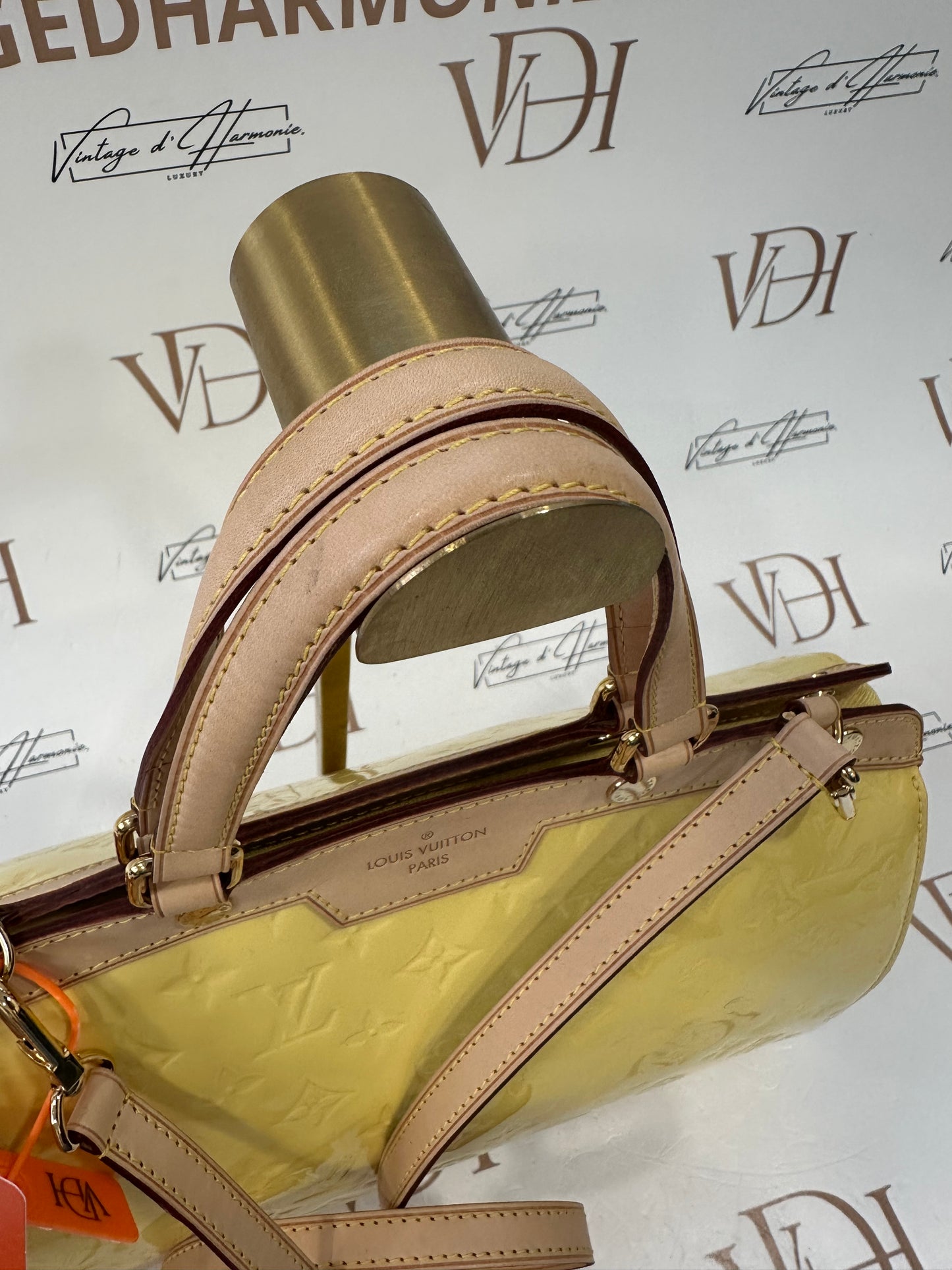 382690 - Louis Vuitton Brea