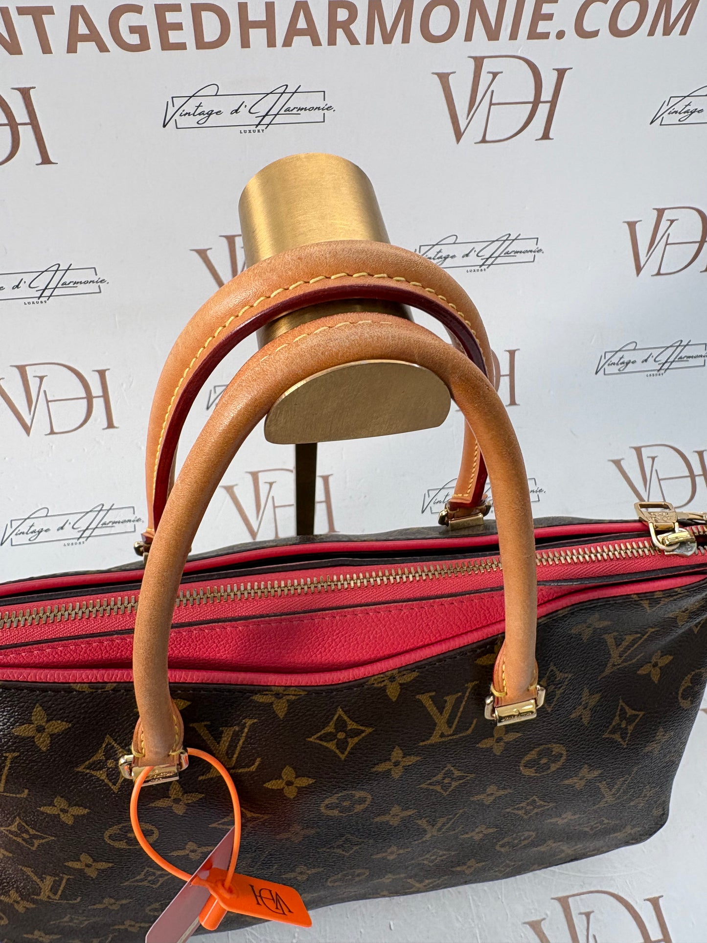 383313 - Louis Vuitton Pallas