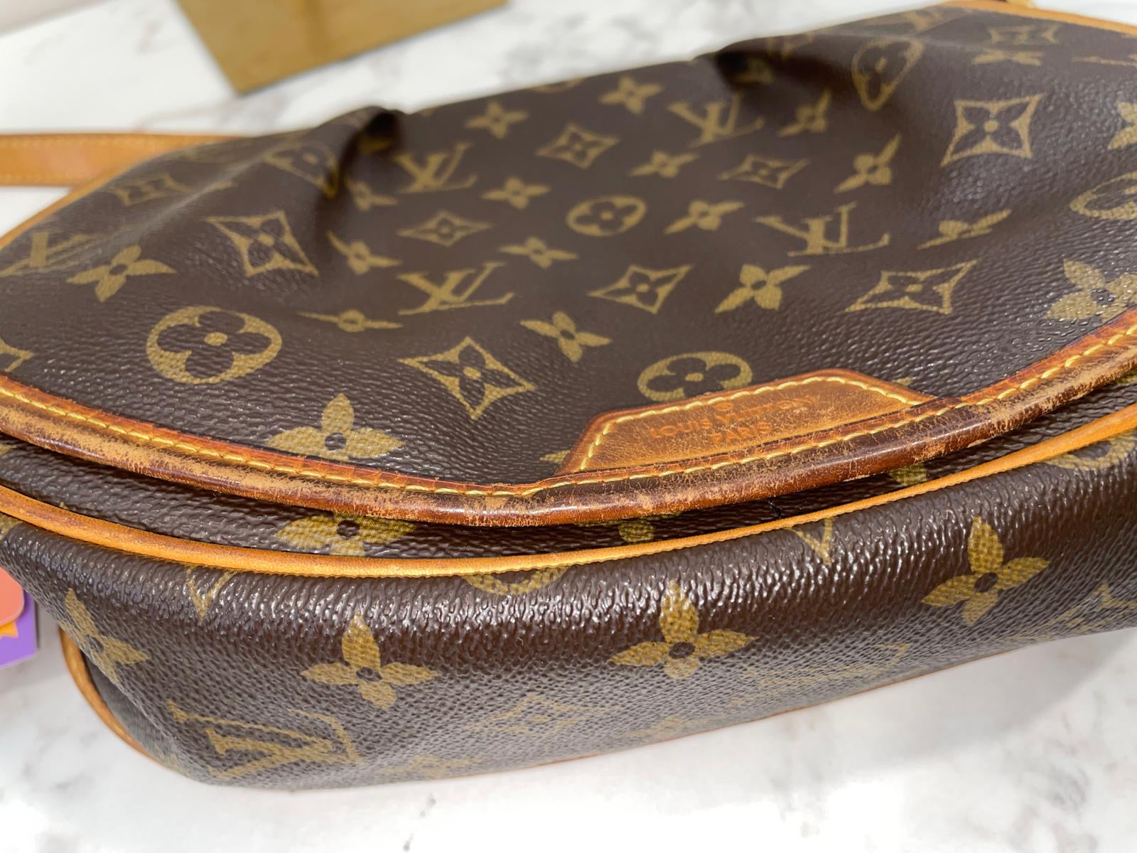 Louis Vuitton Menilmontant pm