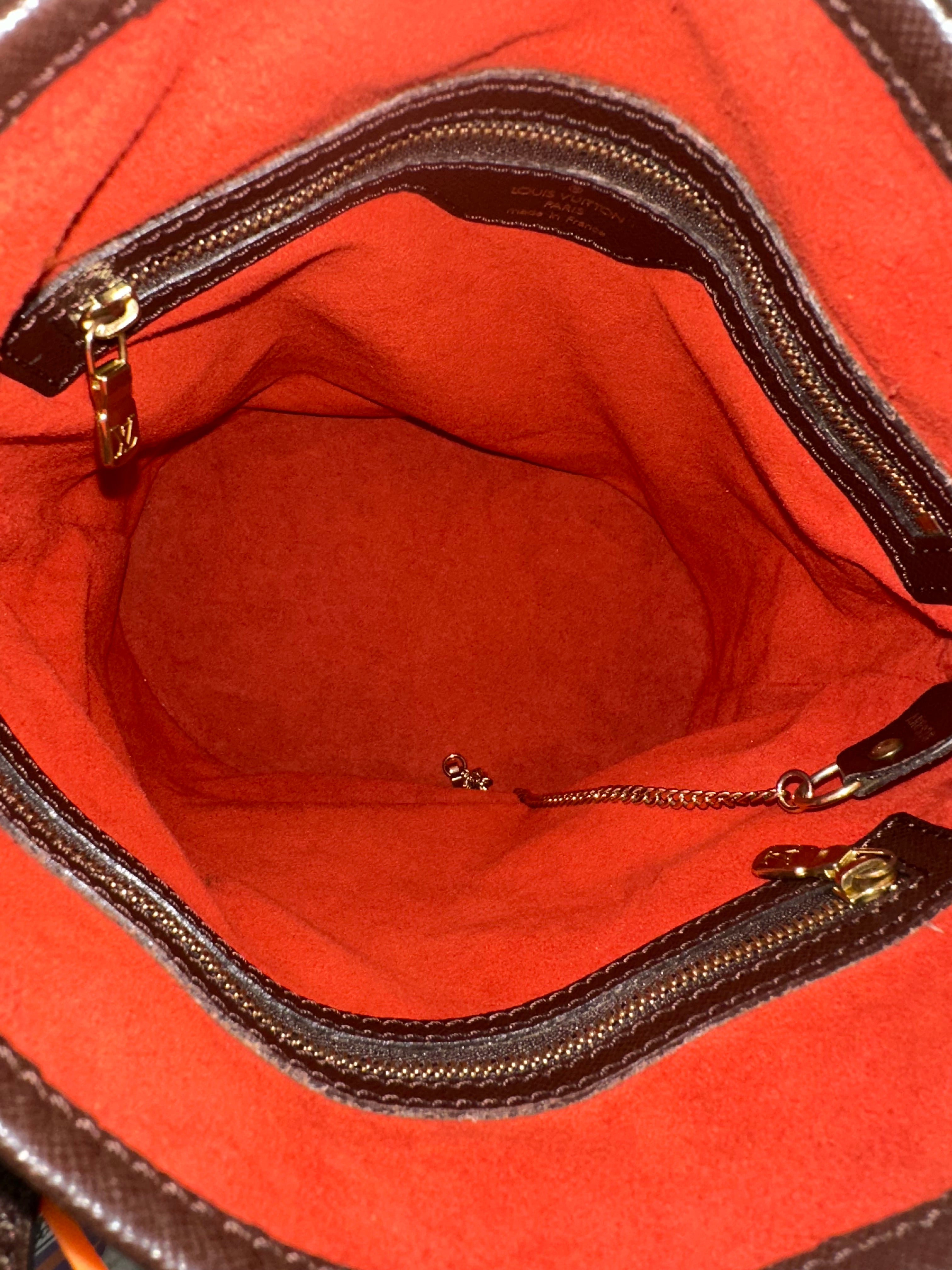 Louis Vuitton Marais