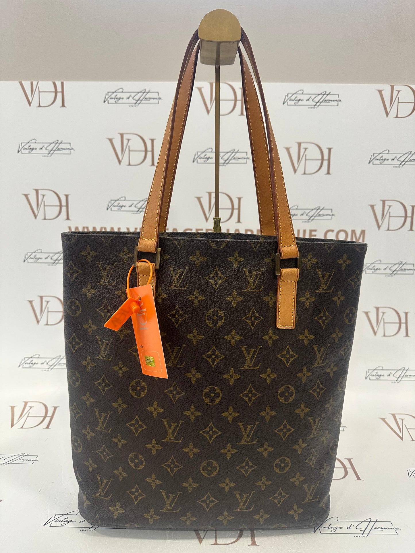017844 - Louis Vuitton Vavin GM