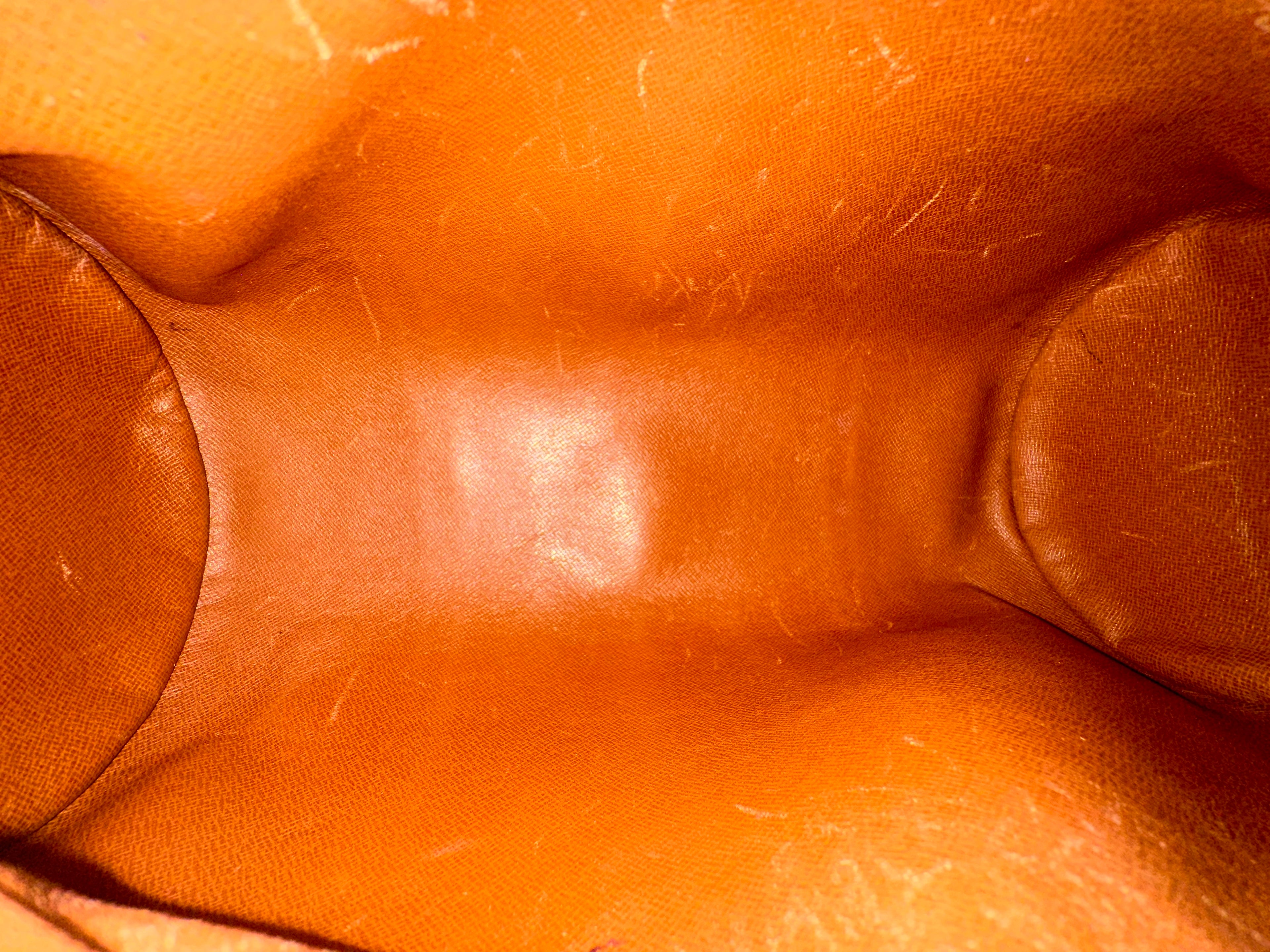 Louis Vuitton Papillon 30