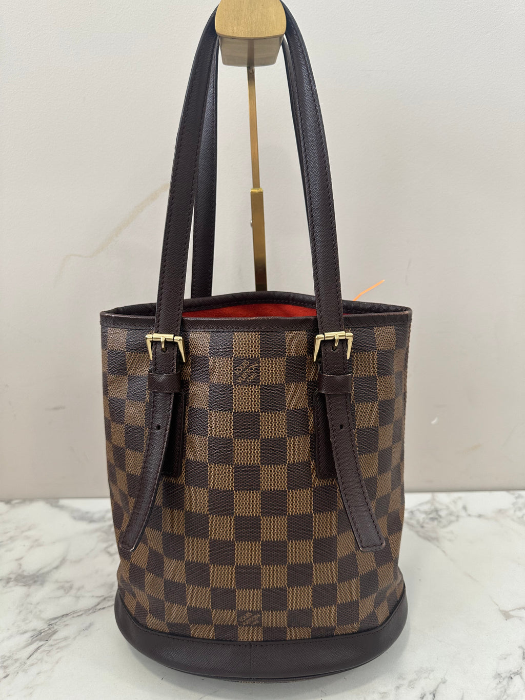 Louis Vuitton Marais