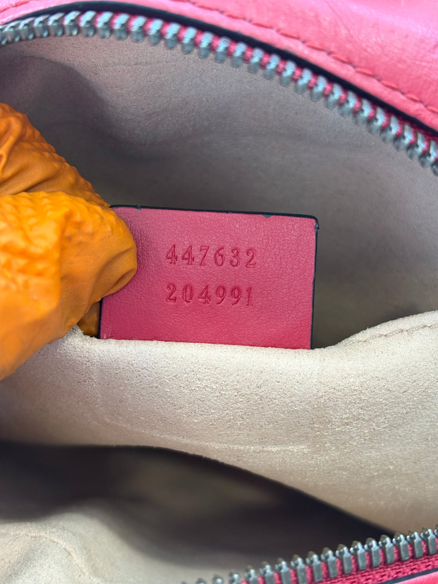 383825 - Gucci GG Marmont