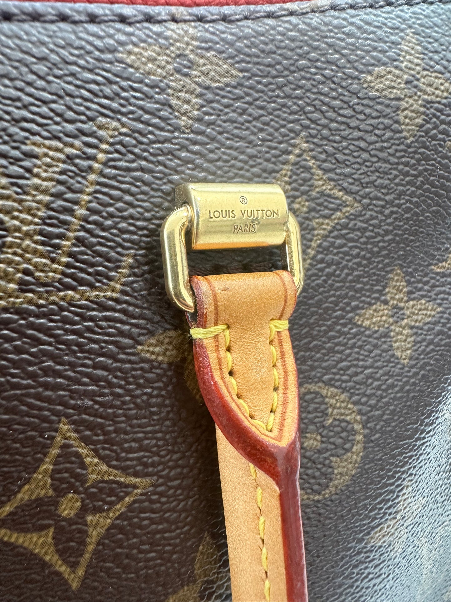 382655 - Louis Vuitton Pallas