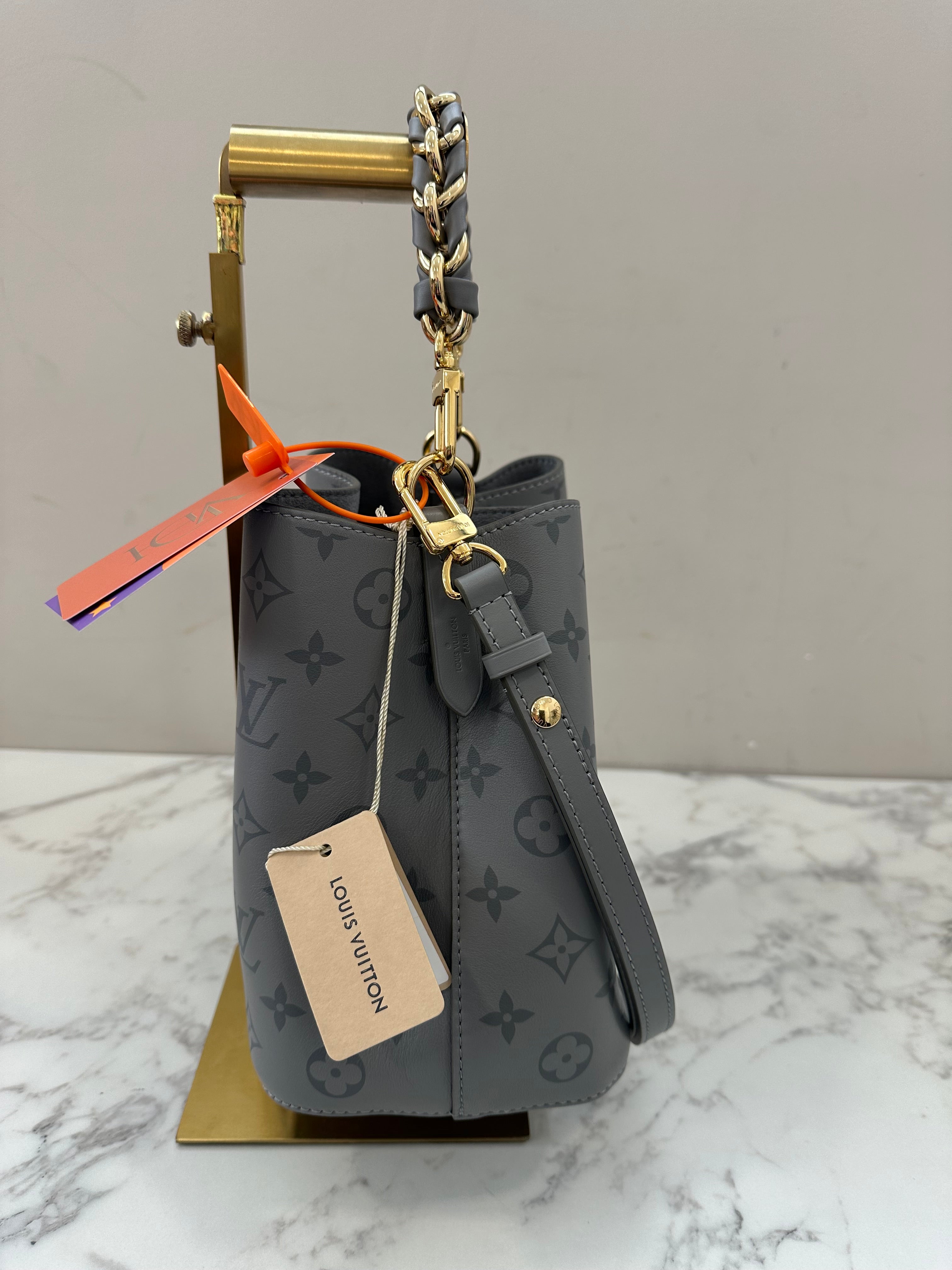 Louis Vuitton NeoNoé Gray