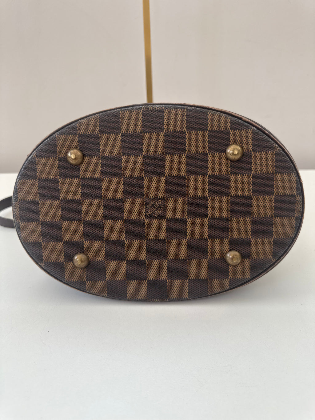 Louis Vuitton Marais