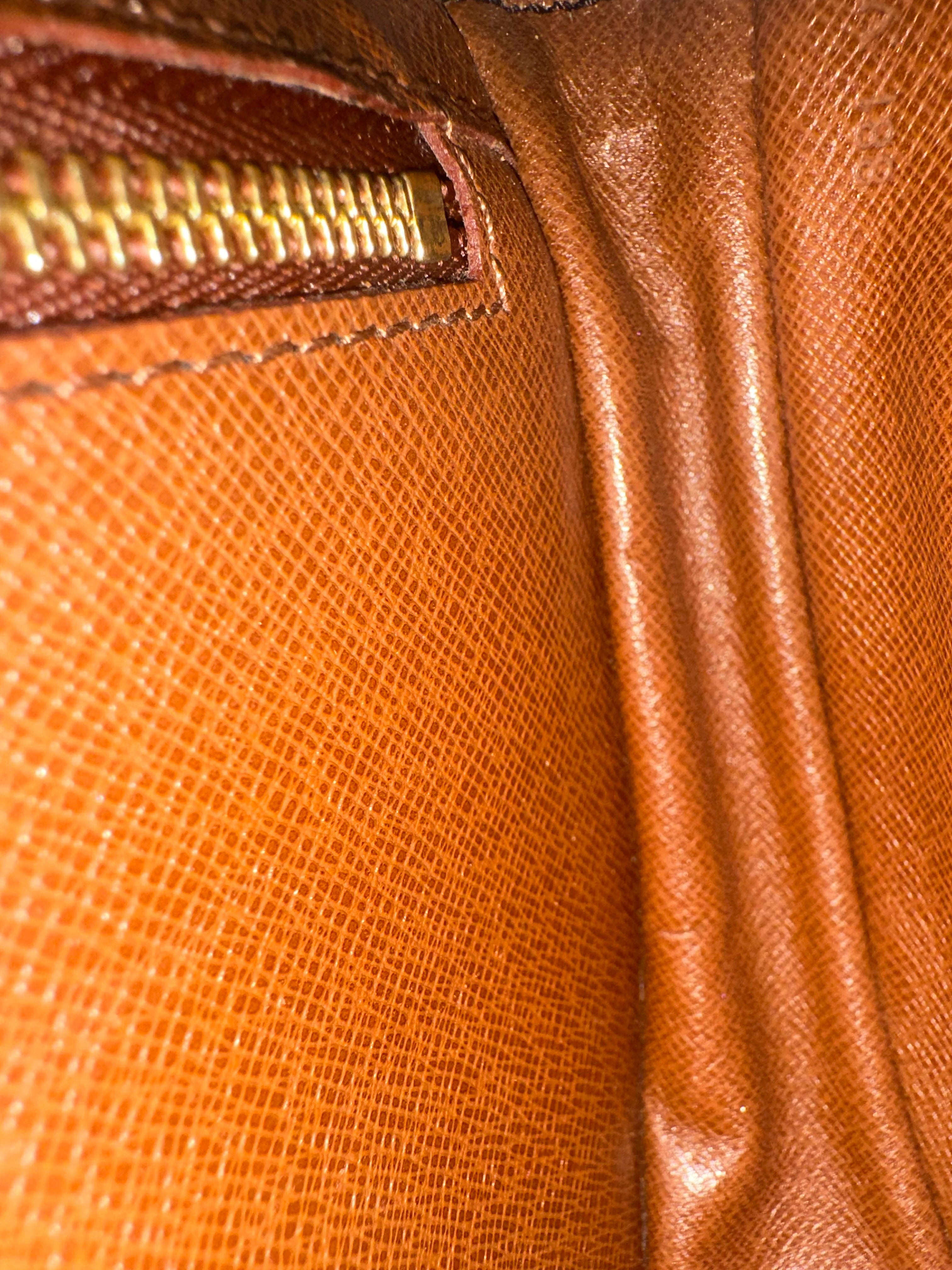 Louis Vuitton Chantilly PM