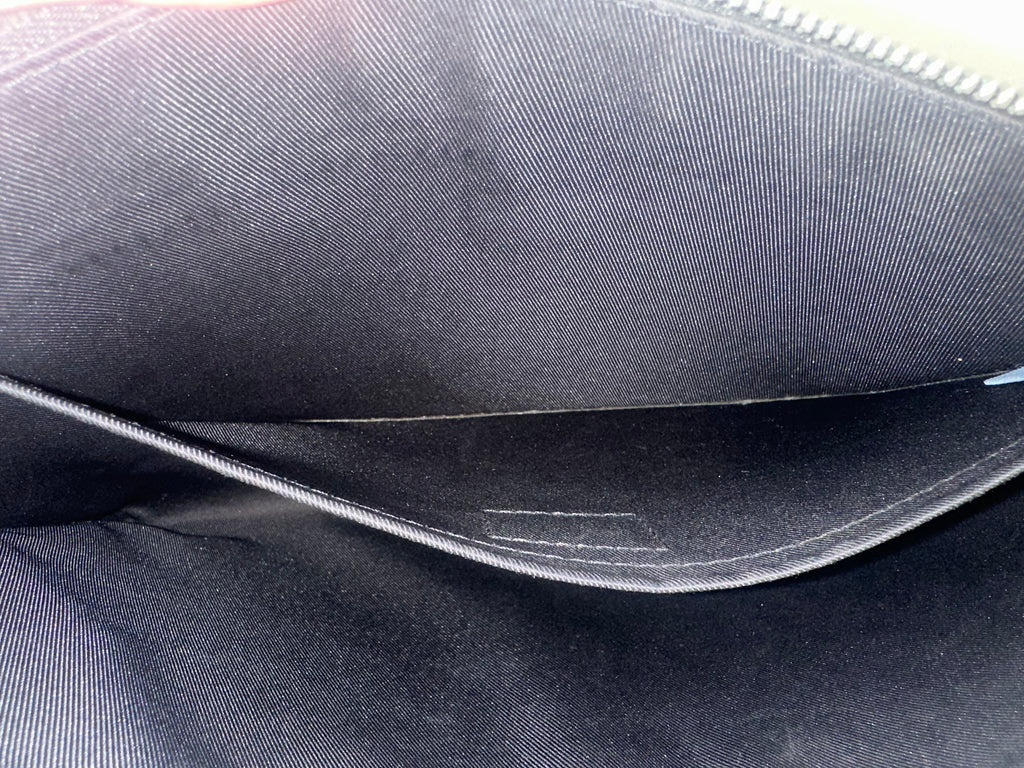 Louis Vuitton Damier infini Pochette discovery