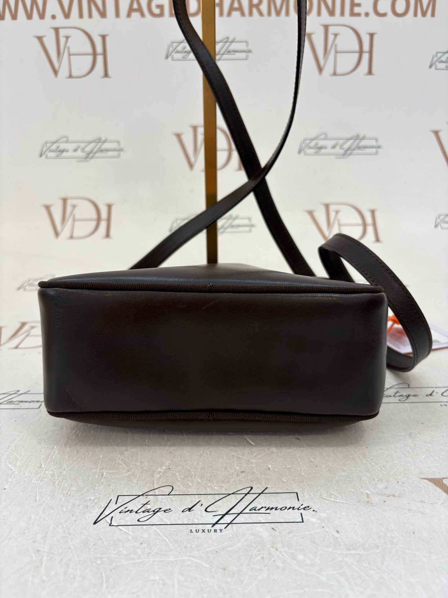 018338 - Salvatore Ferragamo Vara