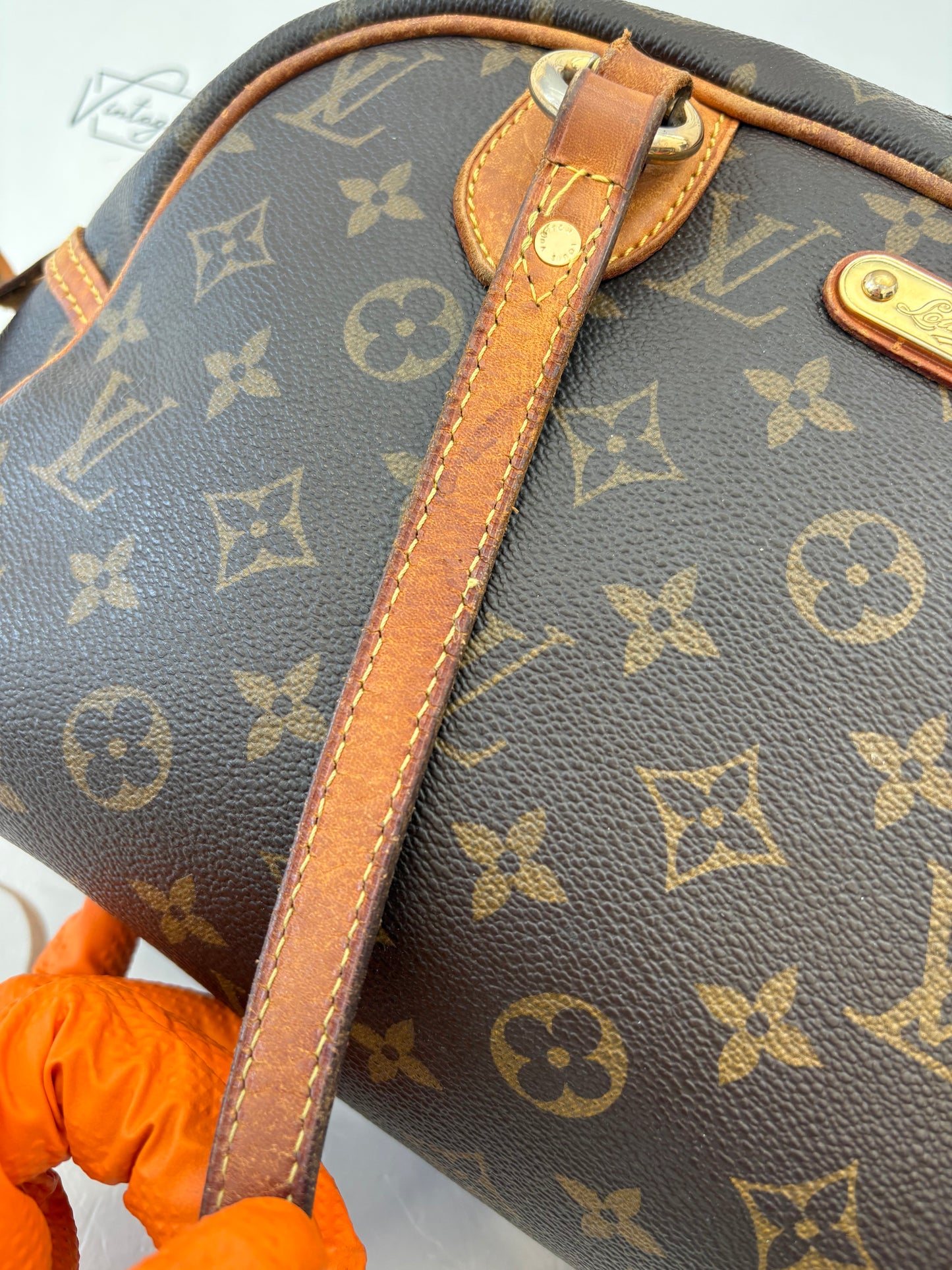 016901 - Louis Vuitton Montorgueil PM