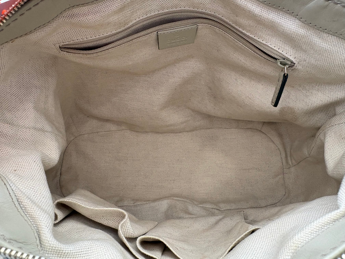 383129 - Gucci Sukey