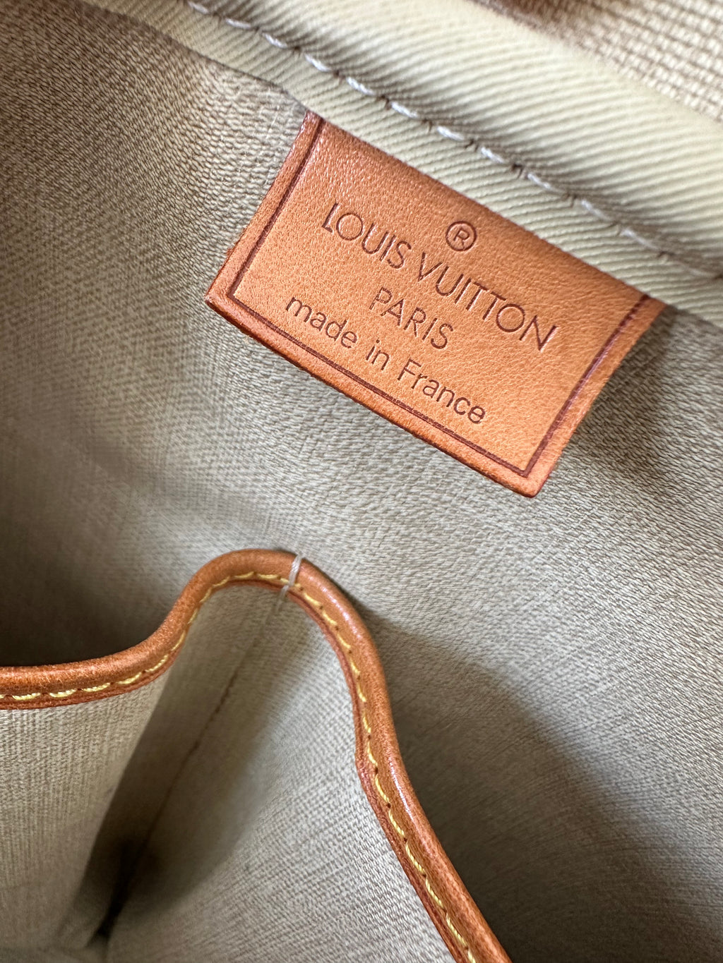 Louis Vuitton Deauville