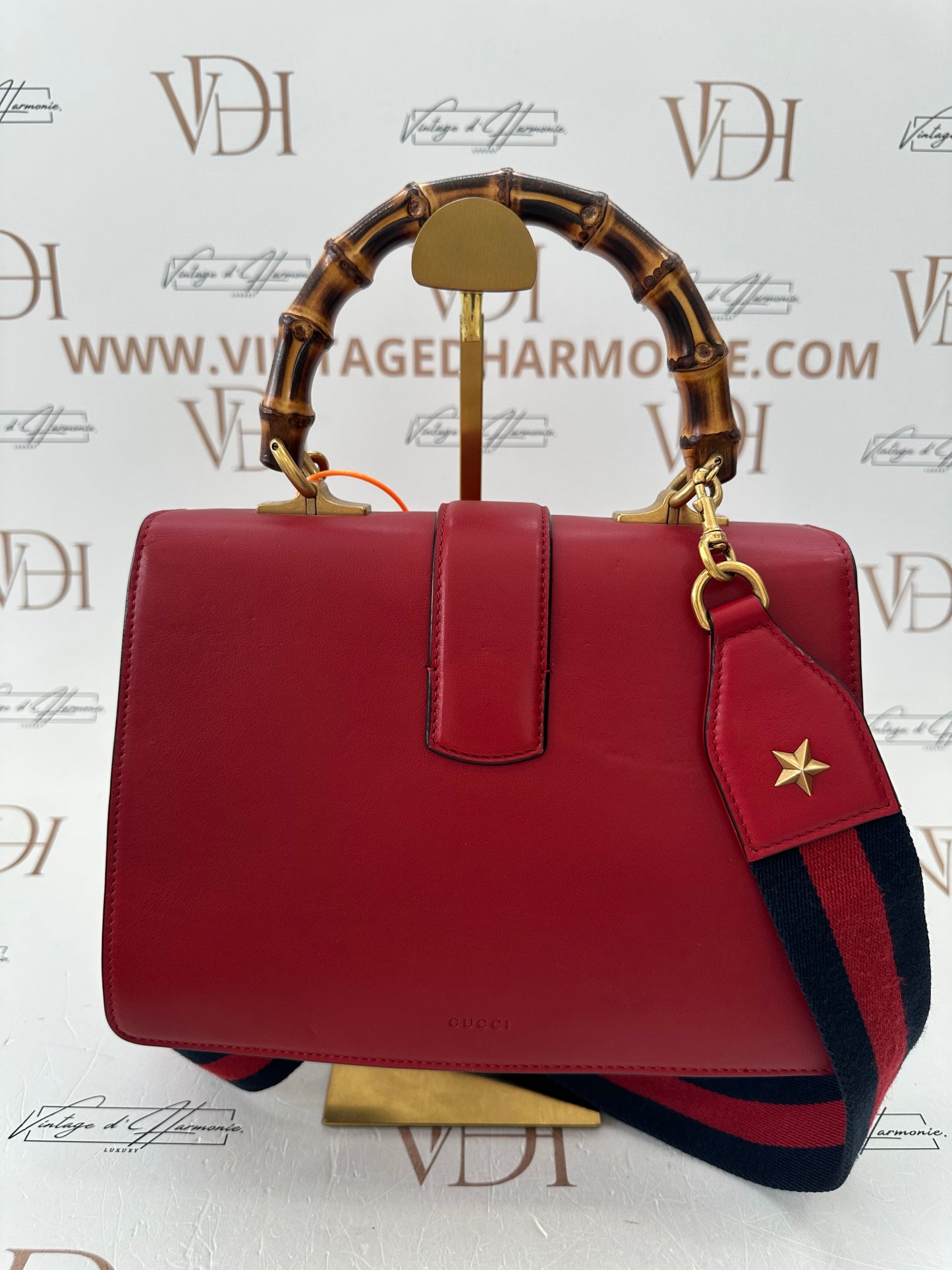 382986 - Gucci Dionysus