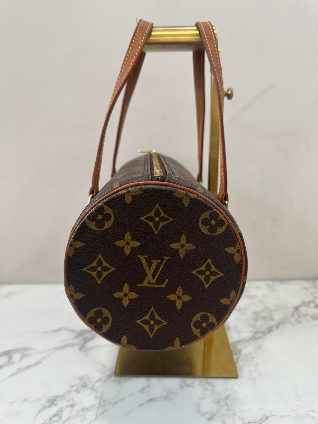 Louis Vuitton Papillon 26
