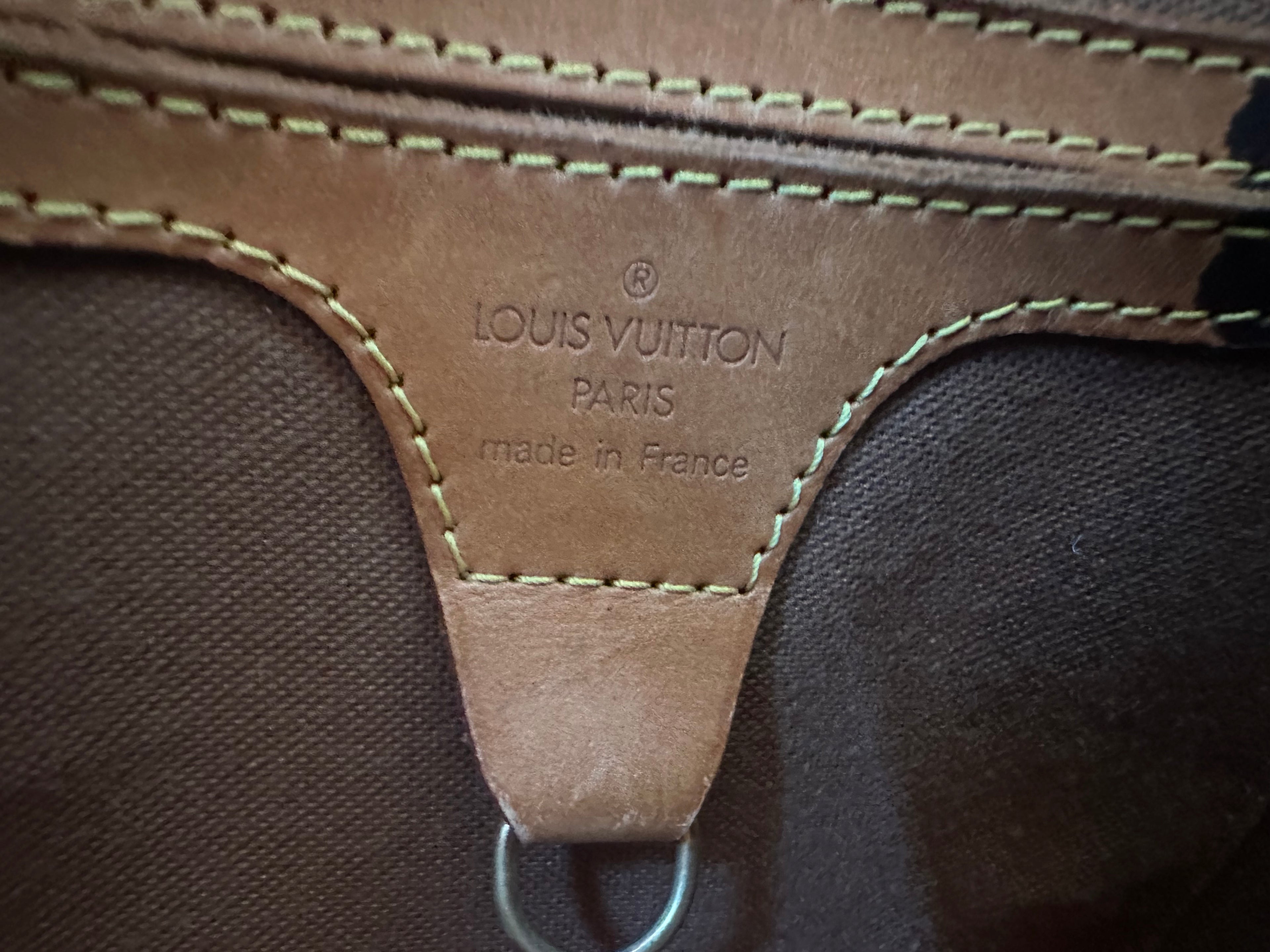 Louis Vuitton Ellipse PM