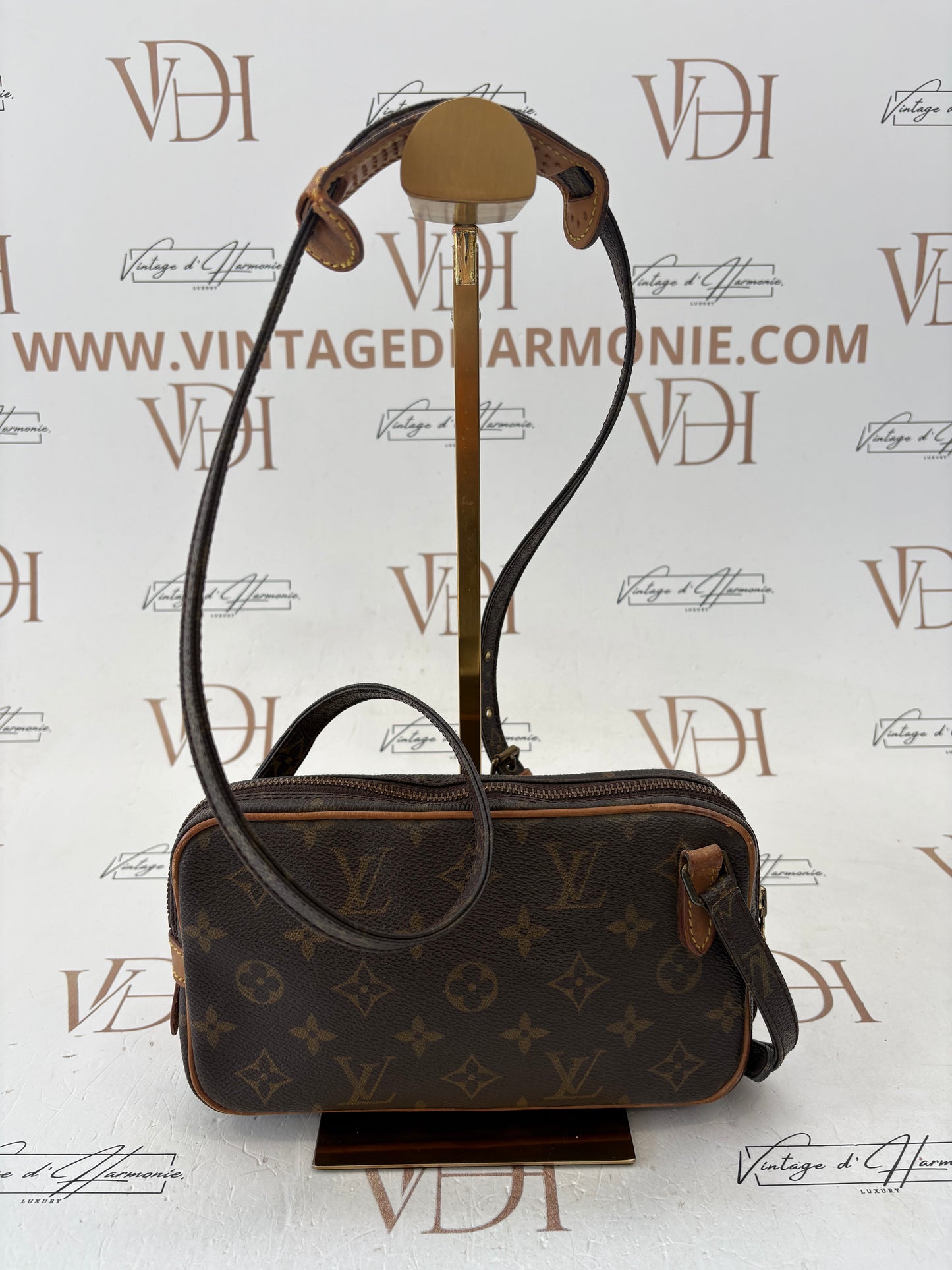 018287 - Louis Vuitton Marly Bandouliere