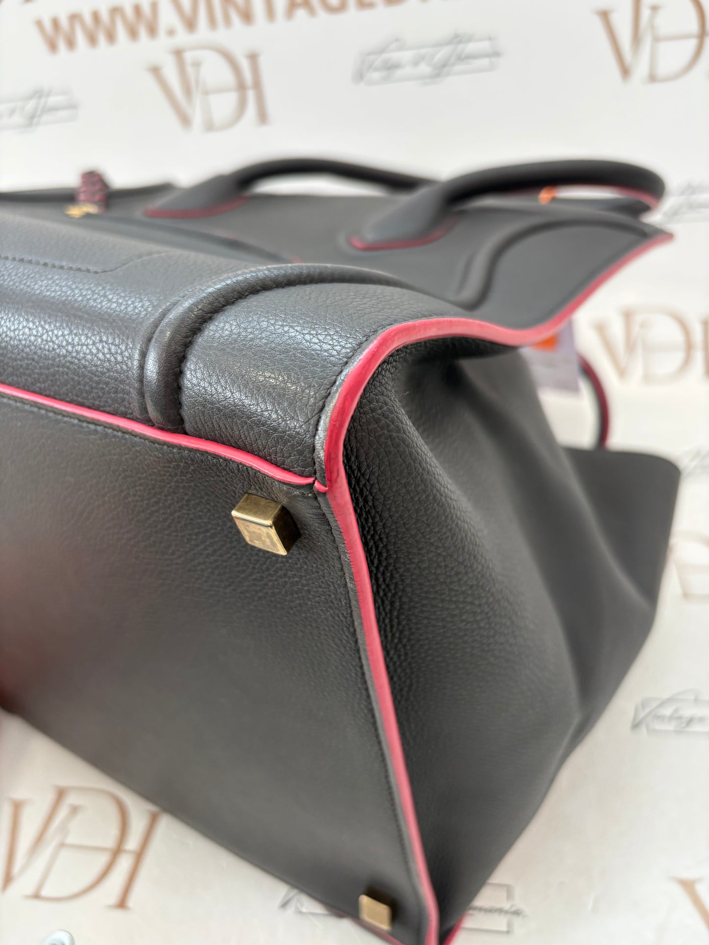 383405 - Céline Luggage