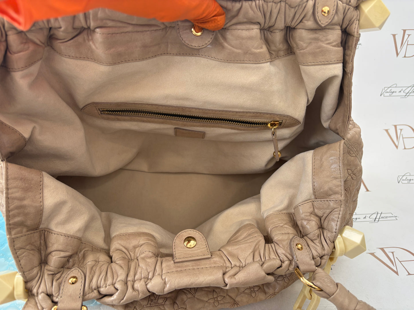 384015 - Louis Vuitton Olympe