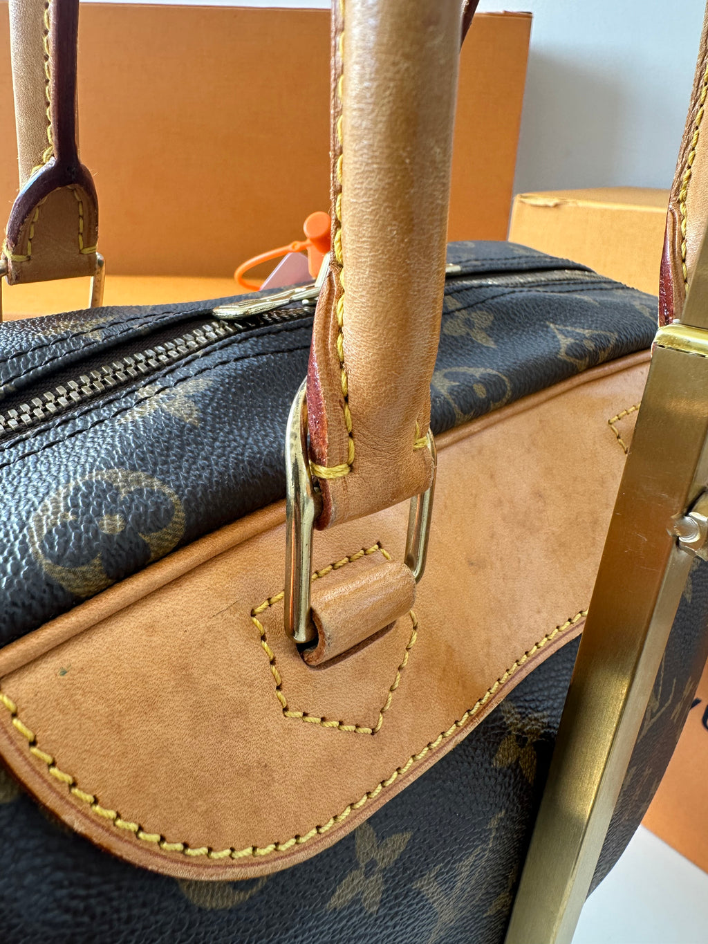 Louis Vuitton Deauville